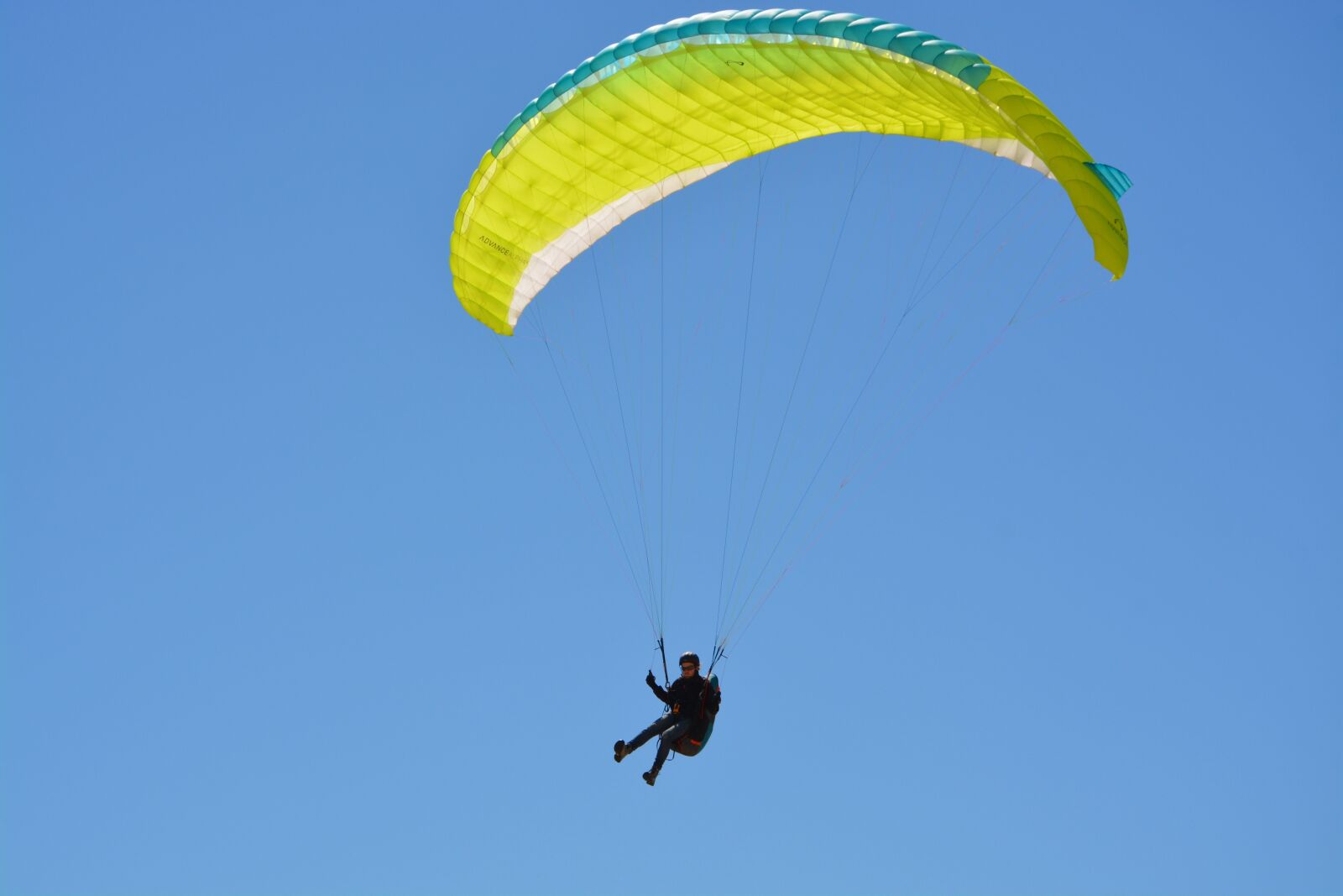 Nikon D5200 sample photo. Paragliding, paragliding sailing yellow photography