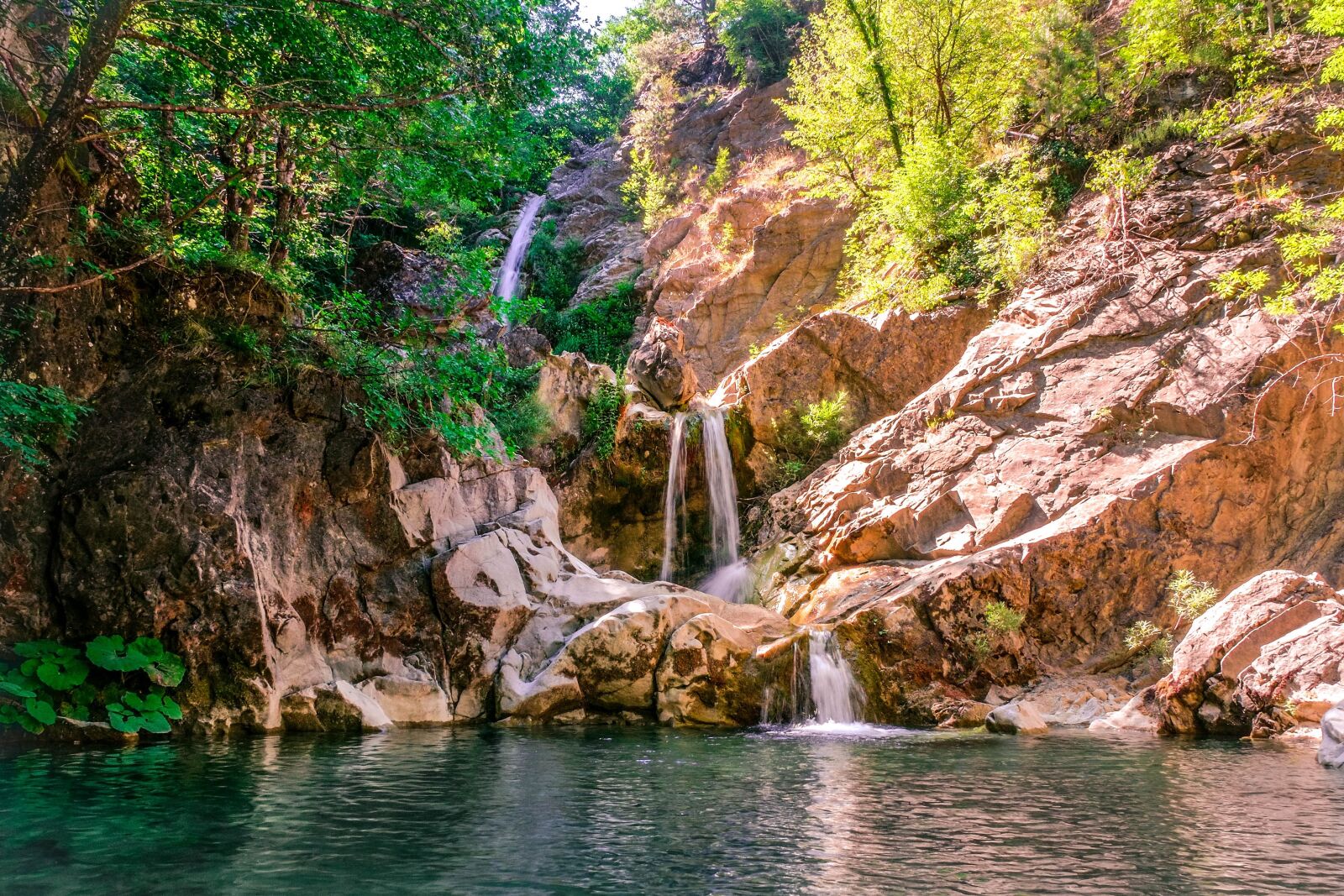 Fujifilm X-E1 sample photo. Waterfall, pond, nature photography