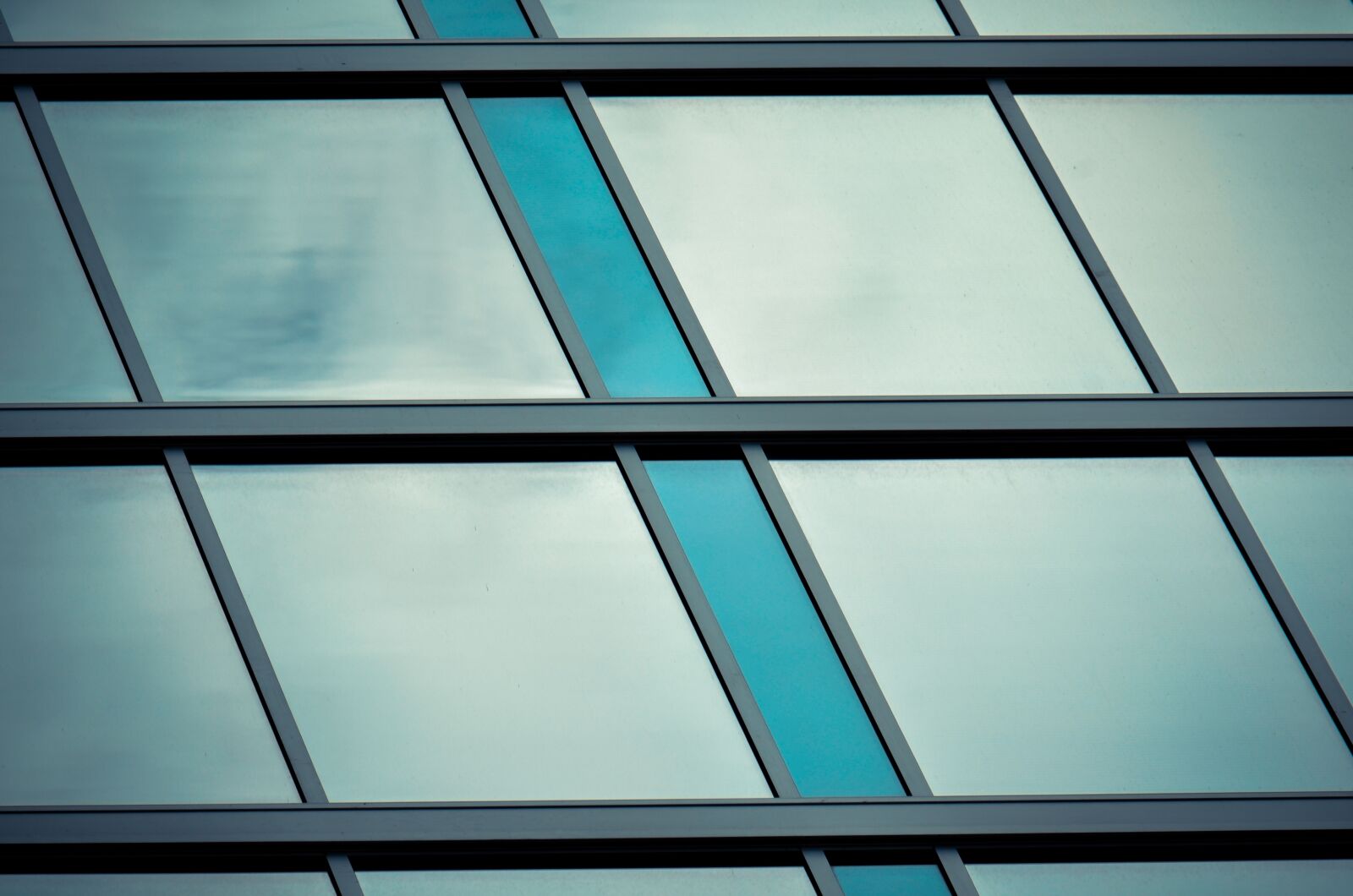 Nikon D5100 sample photo. Airport, architecture, building photography
