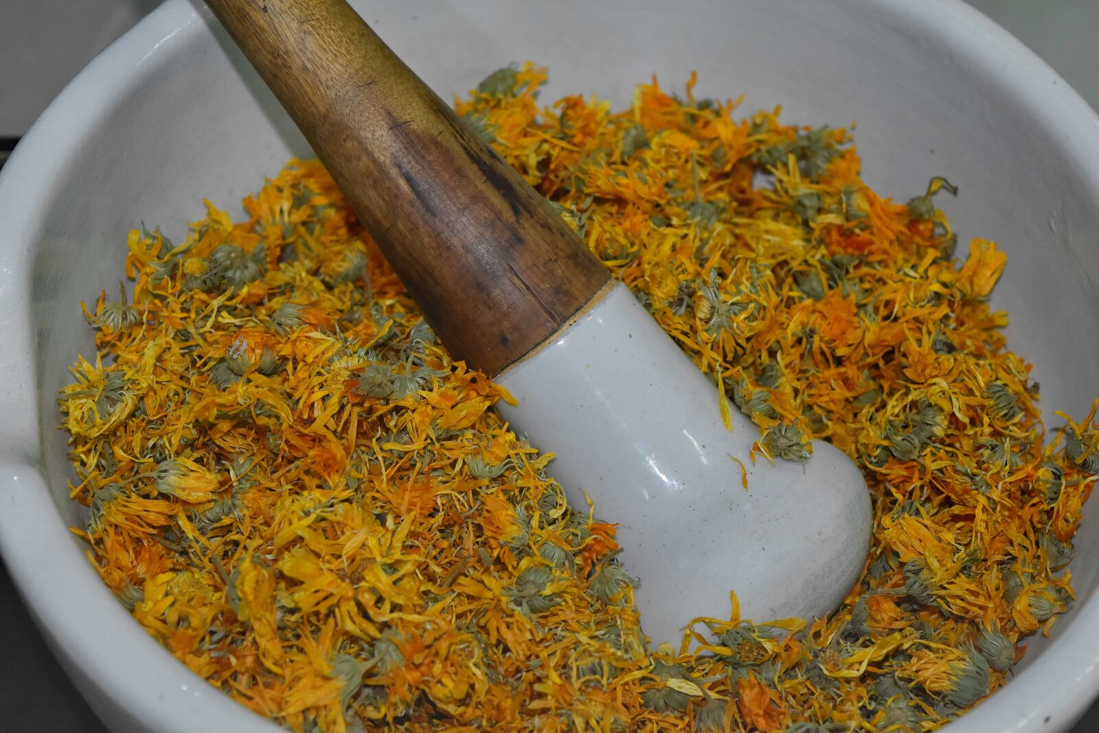Nikon D5500 sample photo. Herb, spice, cooking, curry photography