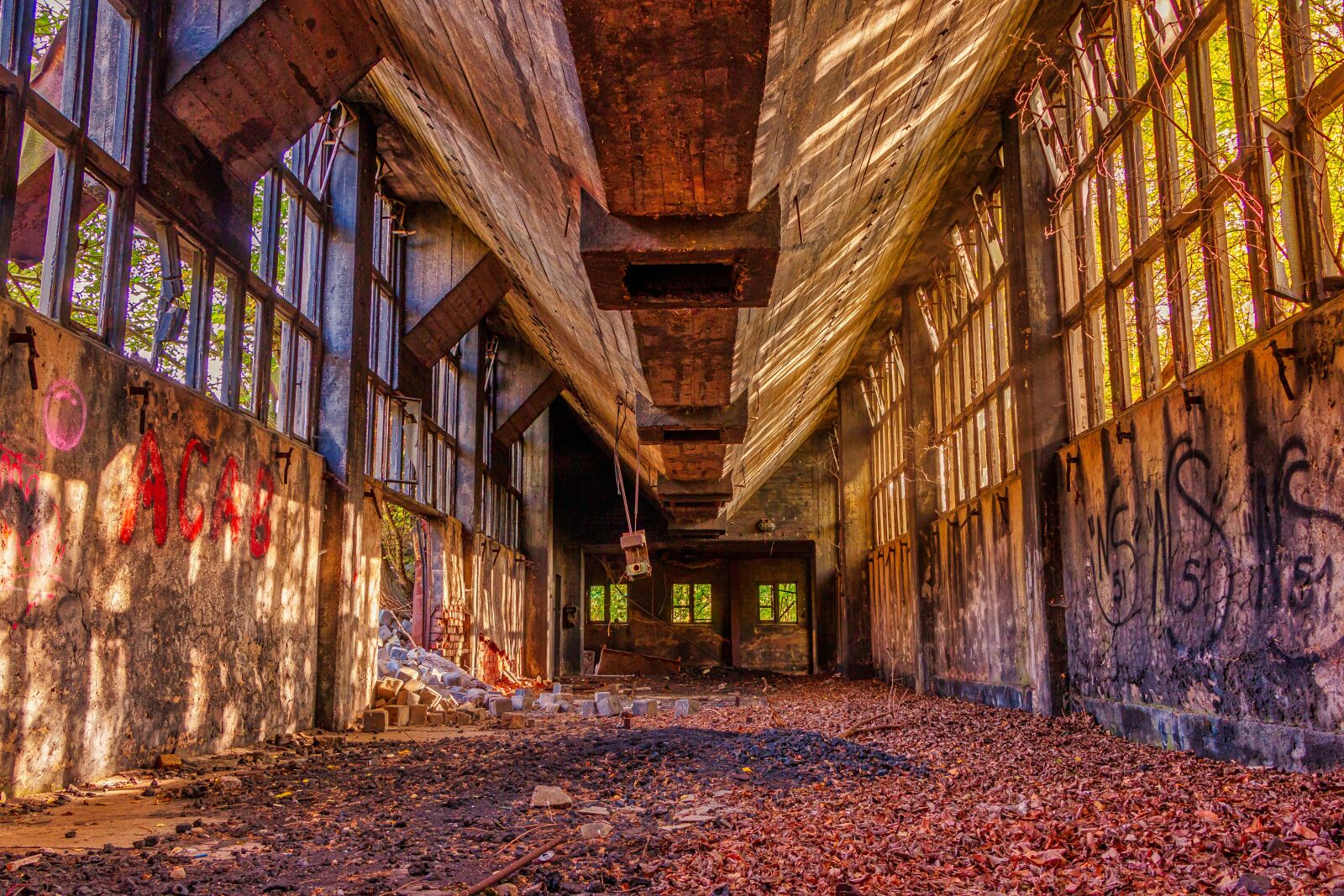 Canon EOS 70D sample photo. Lost place, derelict, light photography
