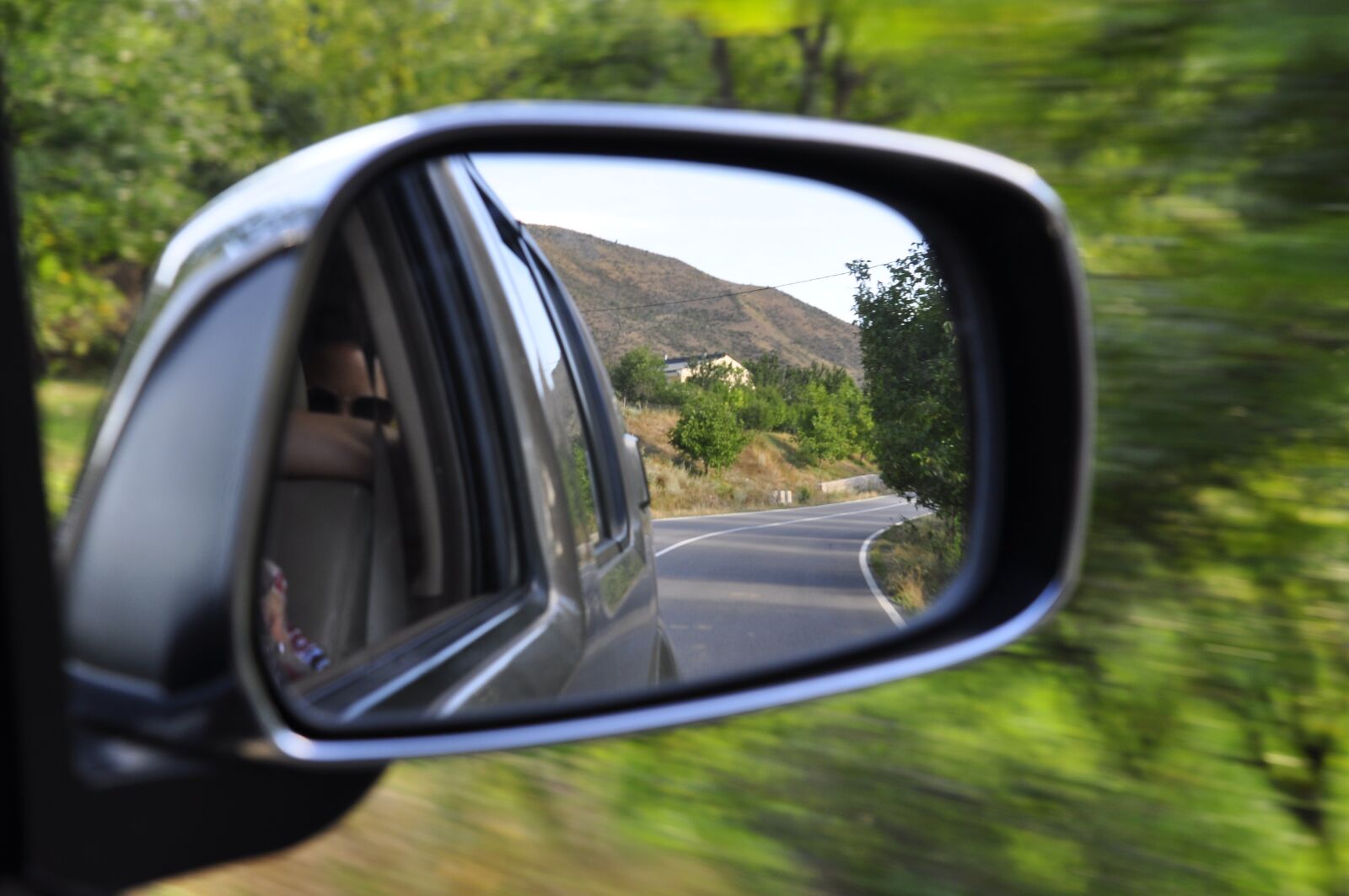 Nikon D90 sample photo. Road trip, car, nature photography