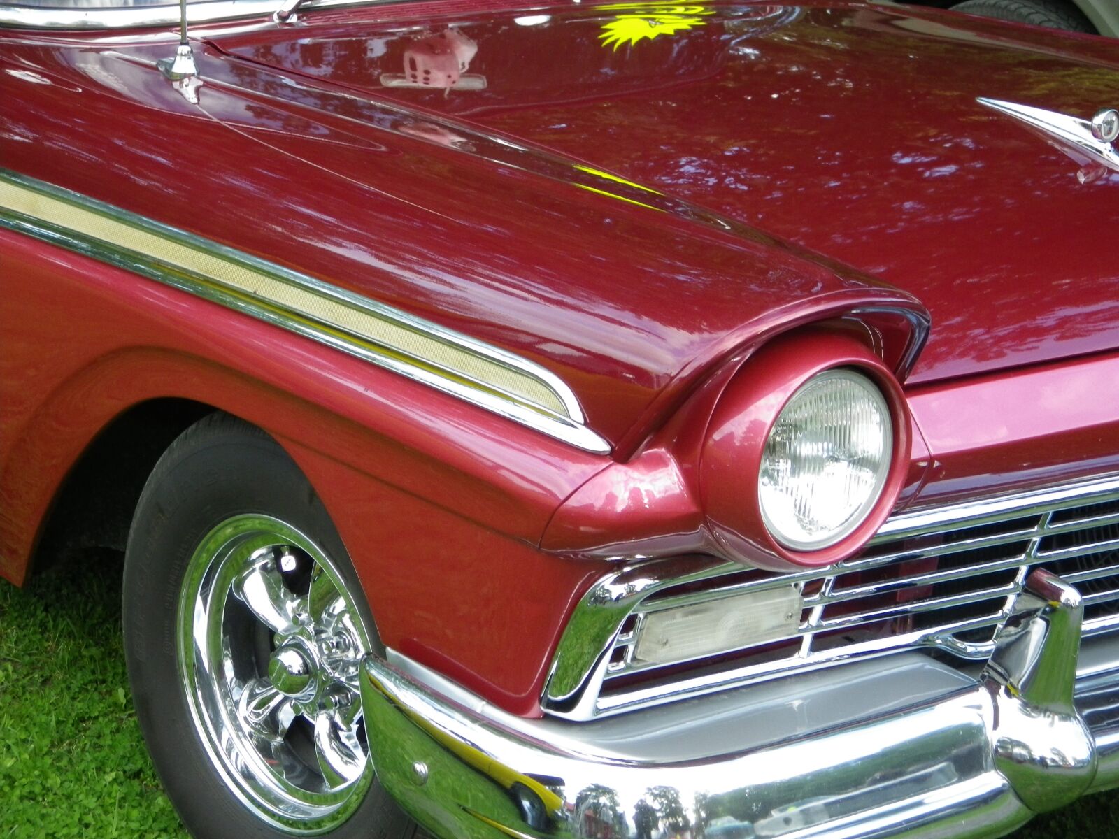 Pentax Optio WG-1 sample photo. Vehicles, veteran, cars photography