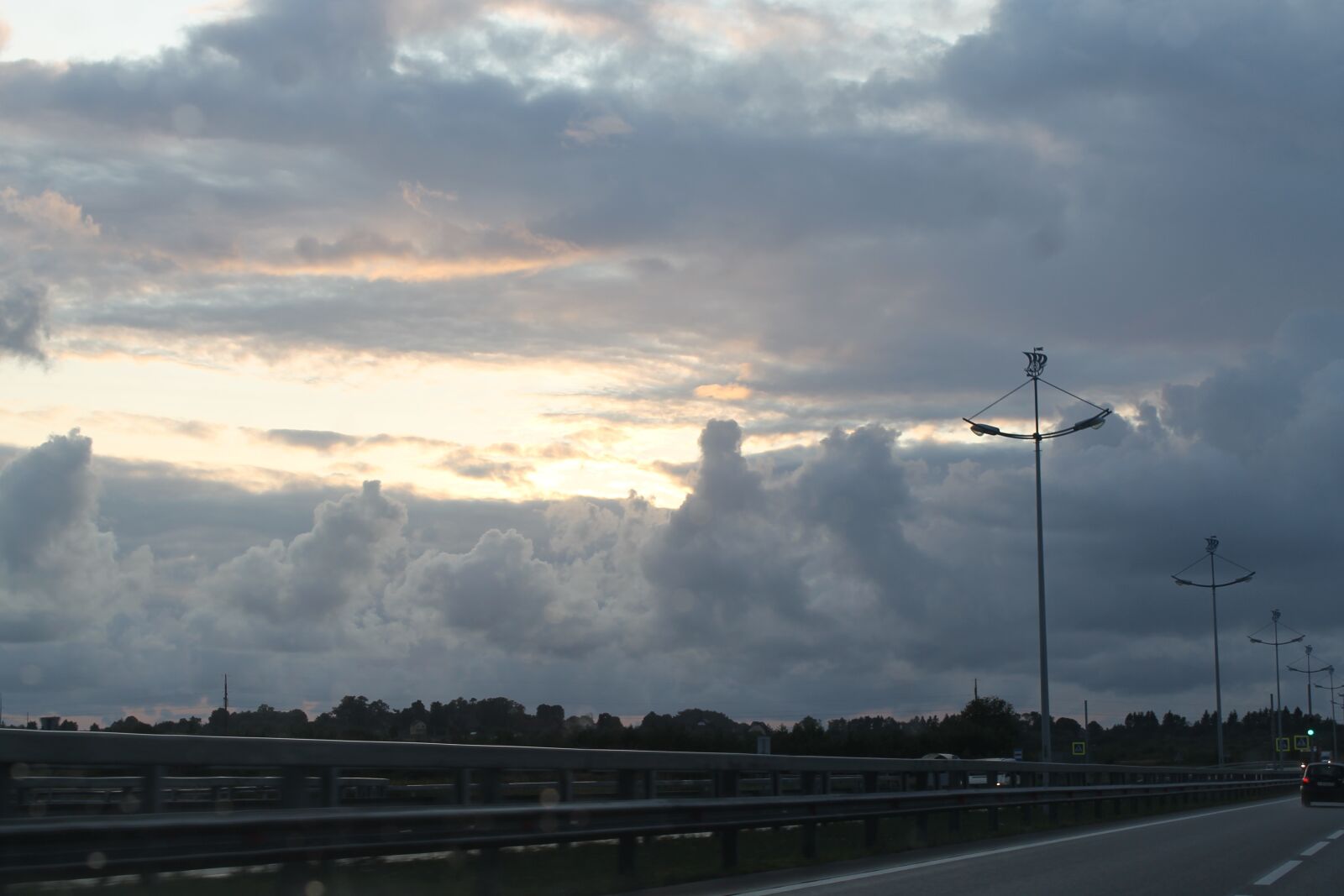 Canon EOS 1100D (EOS Rebel T3 / EOS Kiss X50) sample photo. Sky, clouds, road photography