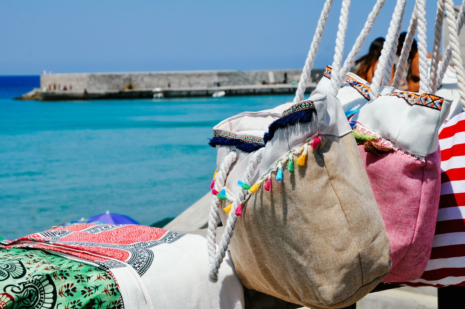 Nikon D90 sample photo. Bags, bag, coast photography