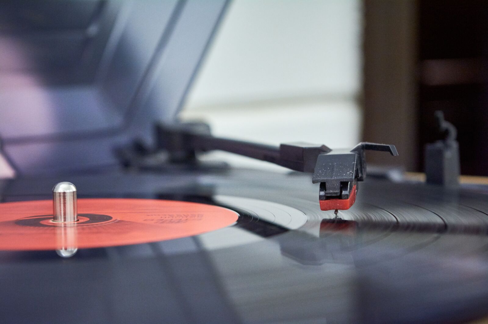 Nikon D5200 sample photo. Turntable, retro, music photography