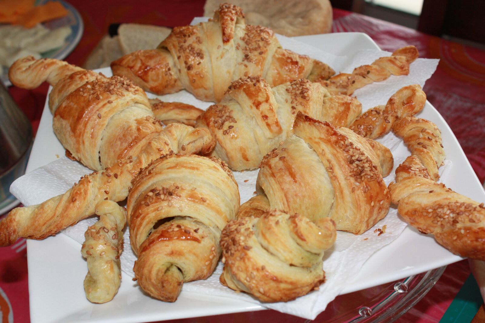 Canon EOS 450D (EOS Rebel XSi / EOS Kiss X2) sample photo. Croissants, bake, breakfast photography