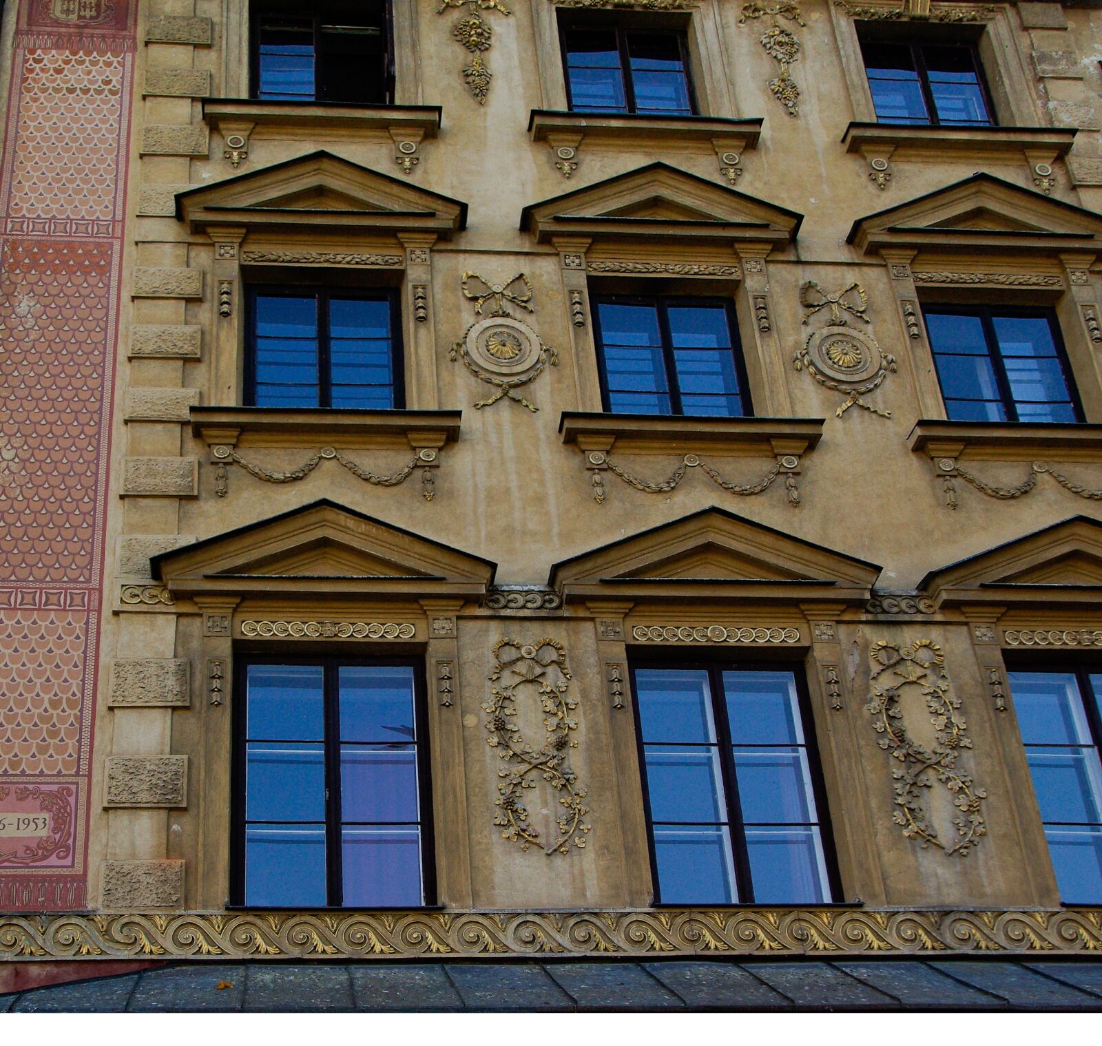 Pentax K10D sample photo. Warsaw, poland, old town photography