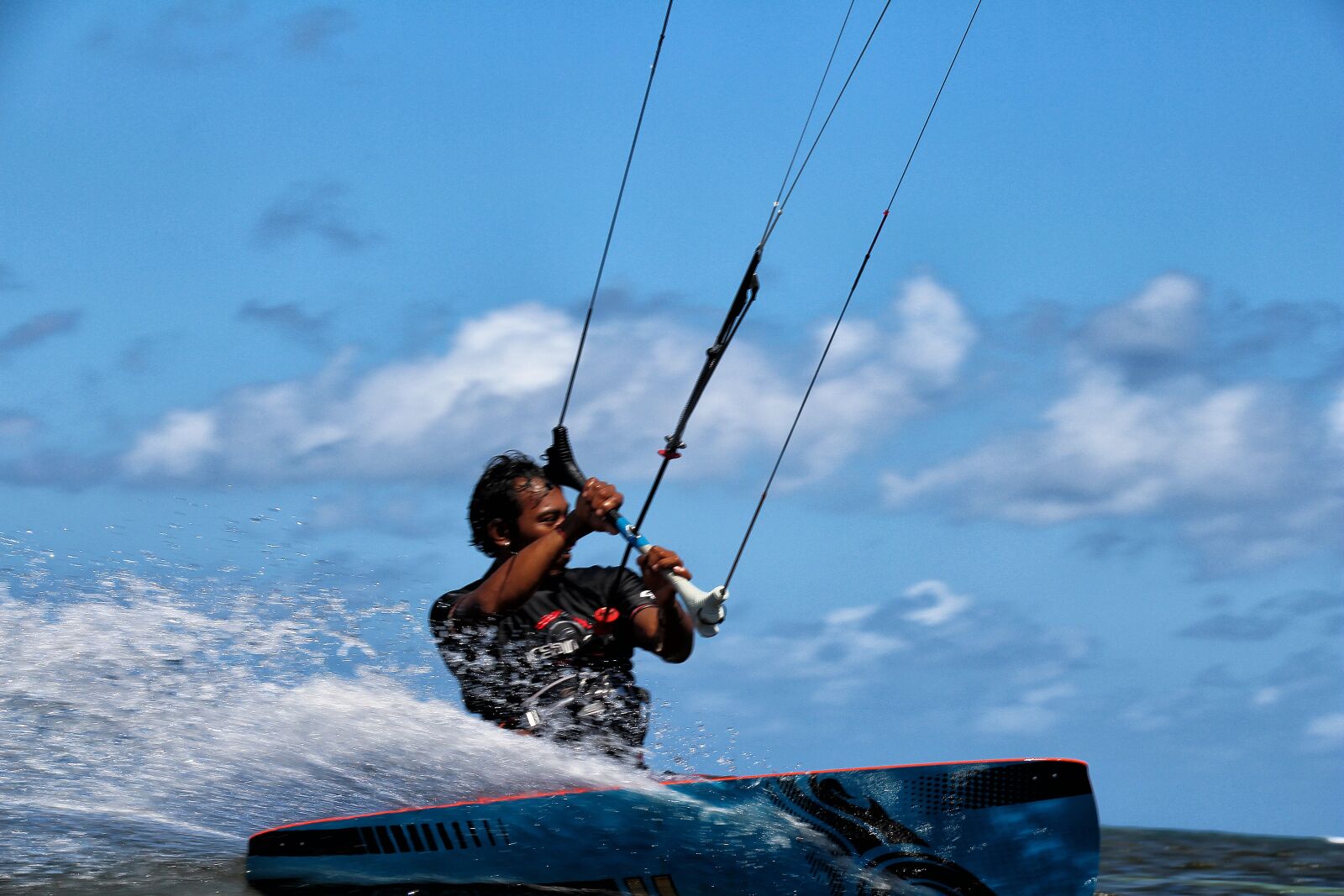 Canon EOS 700D (EOS Rebel T5i / EOS Kiss X7i) sample photo. Kite surfing, bali, sanur photography