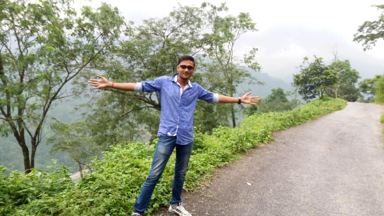 Lenovo VIBE X3 LITE sample photo. In, rongtong, darjeeling photography