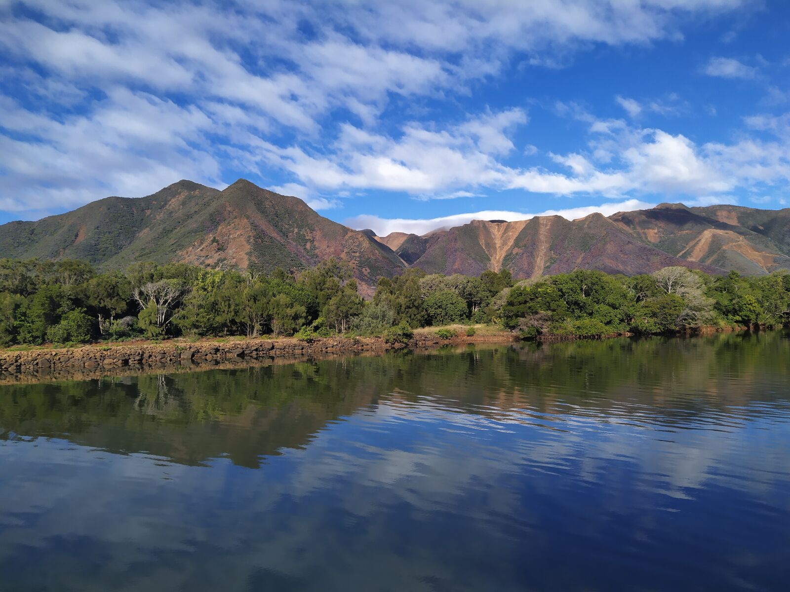 Xiaomi Redmi Note 7 sample photo. New caledonia, thio, ourou photography