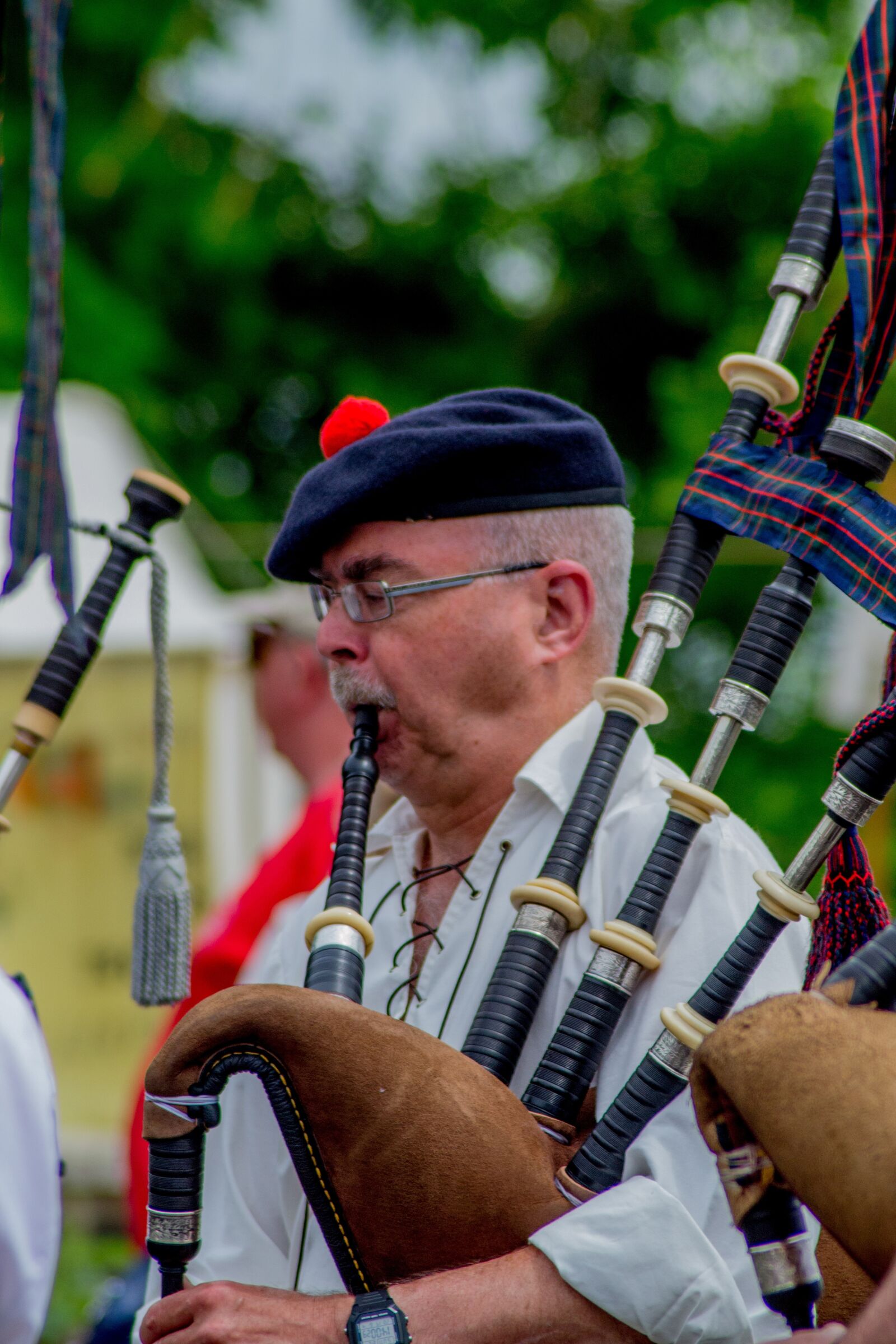 Nikon D3100 sample photo. Scotland, pipe, clan photography
