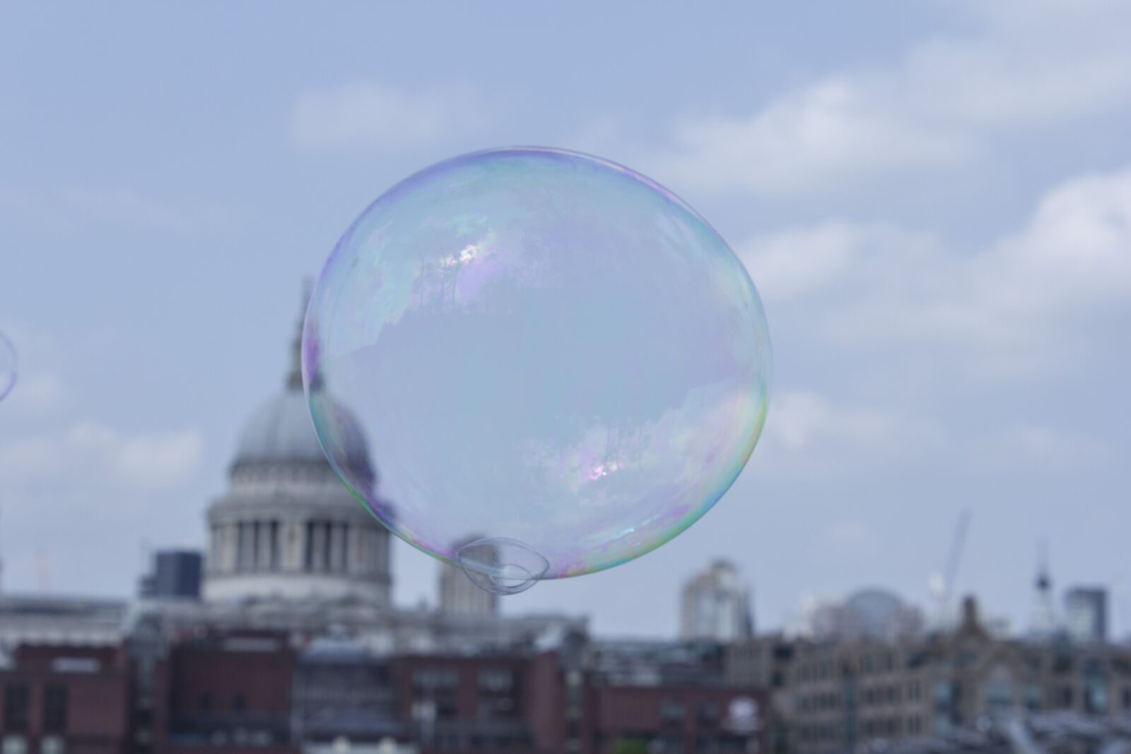 Canon EOS 60D sample photo. Bubble, sky, soap photography