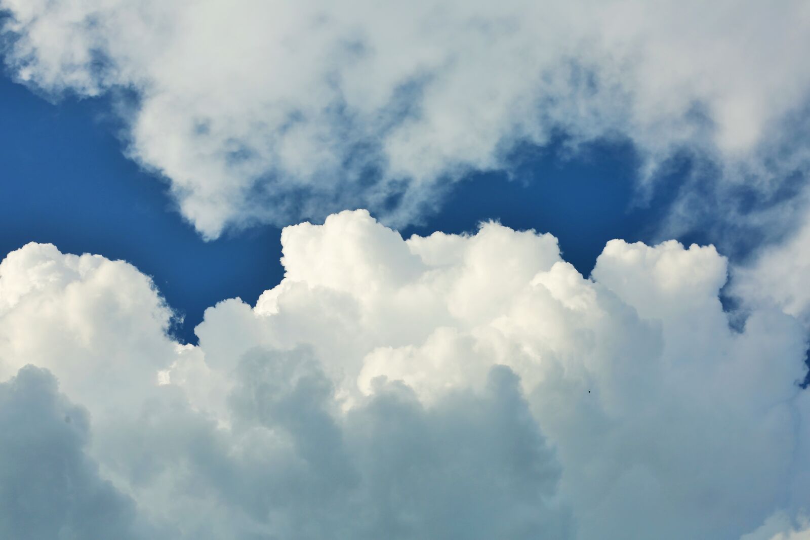 Canon EOS 5D Mark III sample photo. Cloud, sky, clouds photography