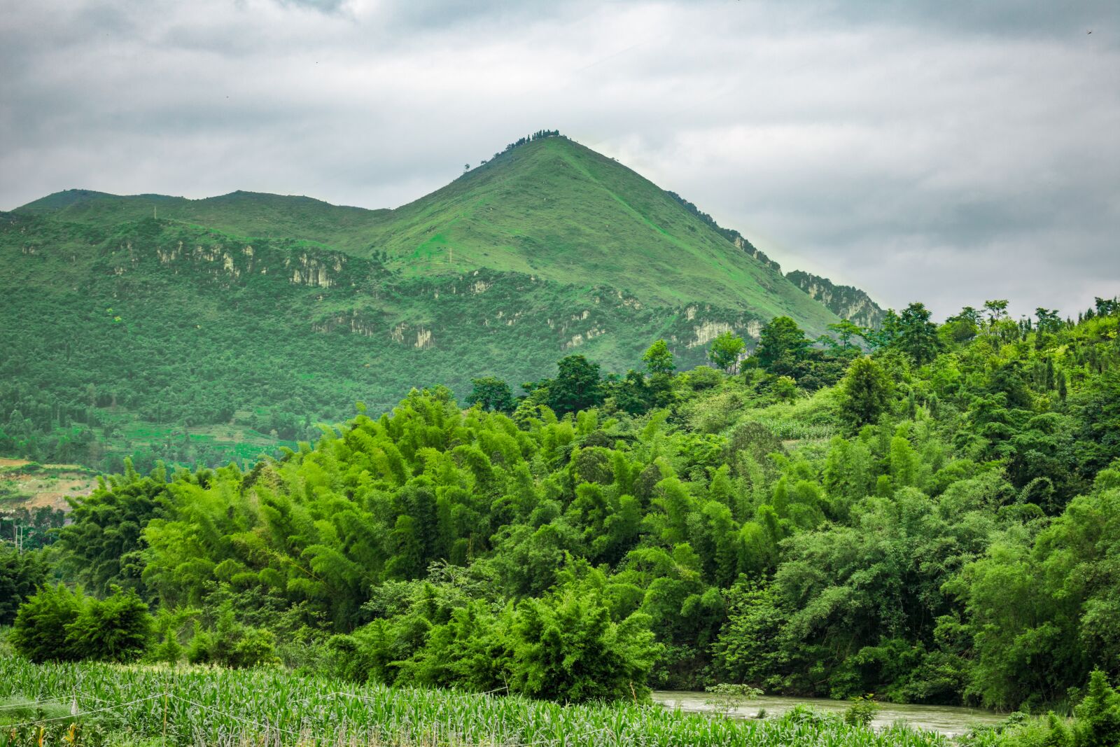 Nikon D3400 sample photo. China, guizhou, off ridge photography