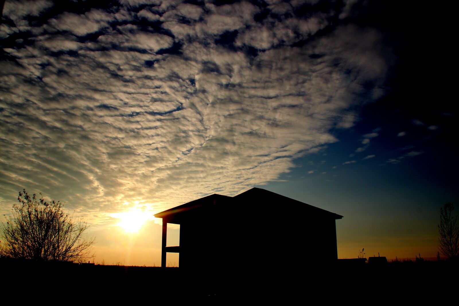 Canon EOS 700D (EOS Rebel T5i / EOS Kiss X7i) sample photo. Sunset, sky, cloud photography