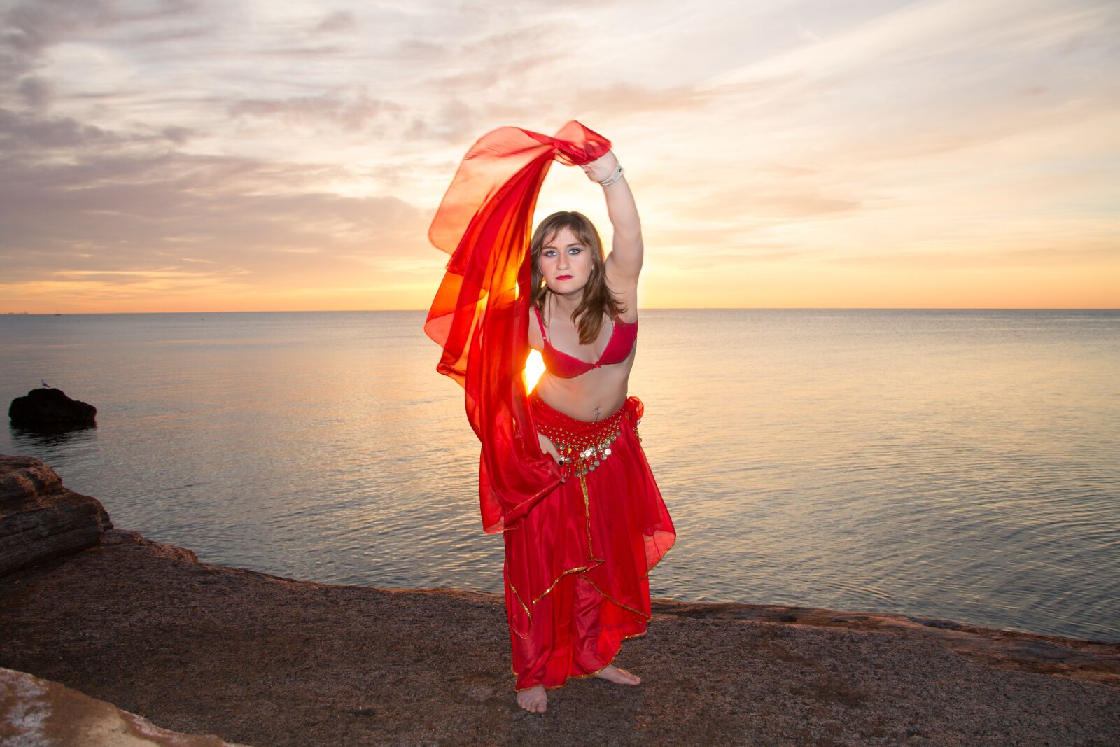 Canon EF 28-135mm F3.5-5.6 IS USM sample photo. Dance, model, eastern photography