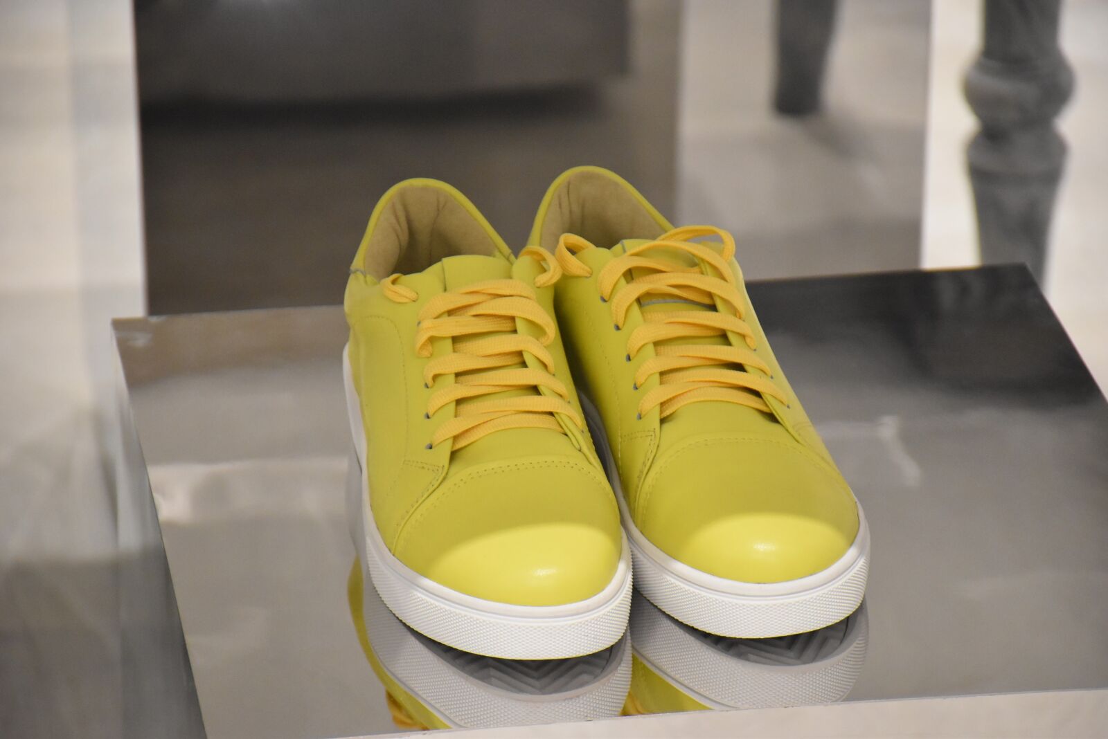 Nikon D5500 sample photo. Shoes, yellow, color photography