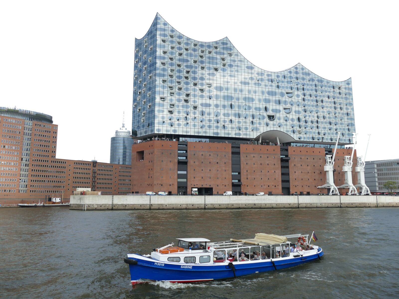Panasonic Lumix DMC-FZ1000 sample photo. Elbe philharmonic hall, hamburg photography