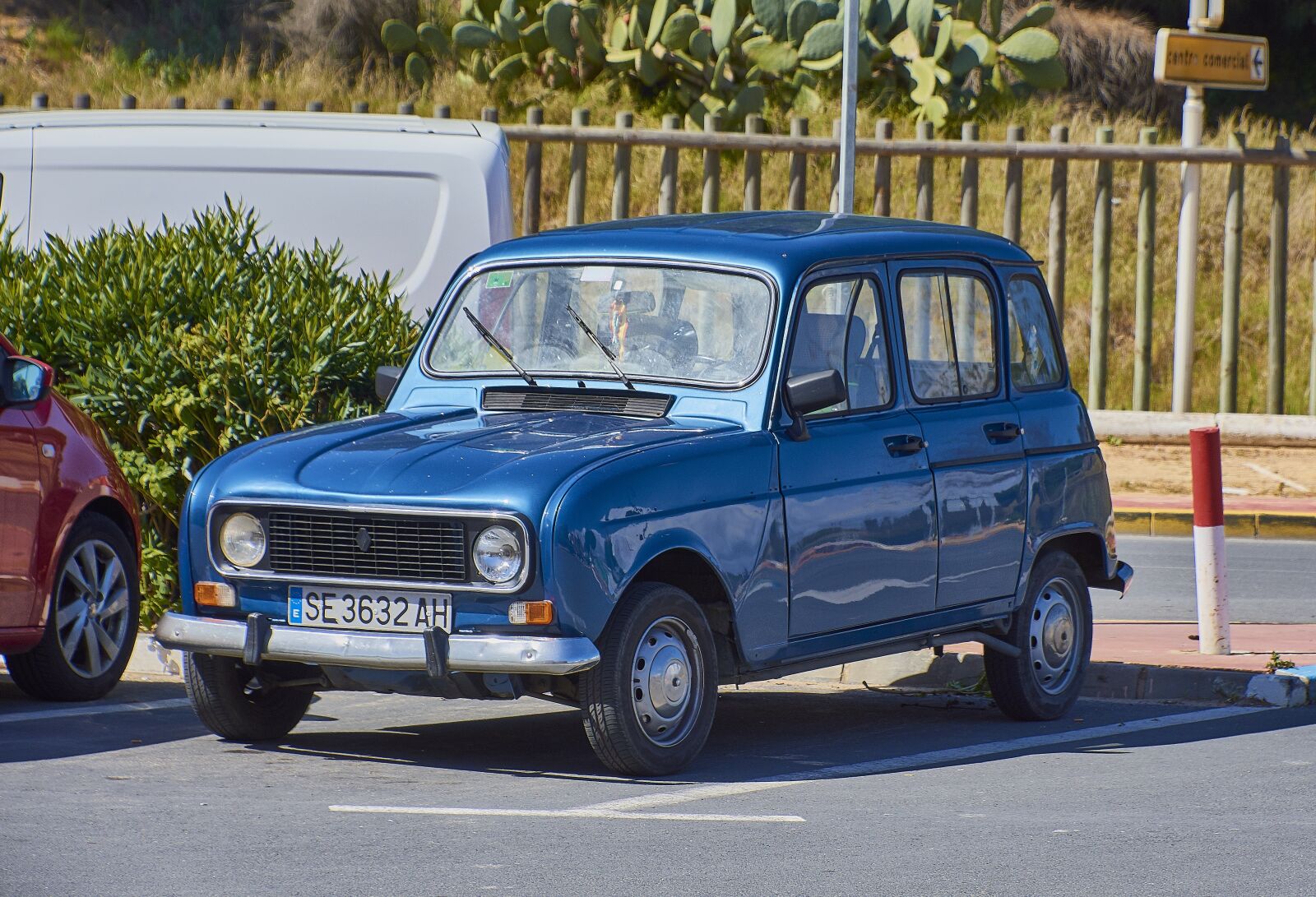 Nikon D7200 sample photo. Car, automobile, vehicle photography