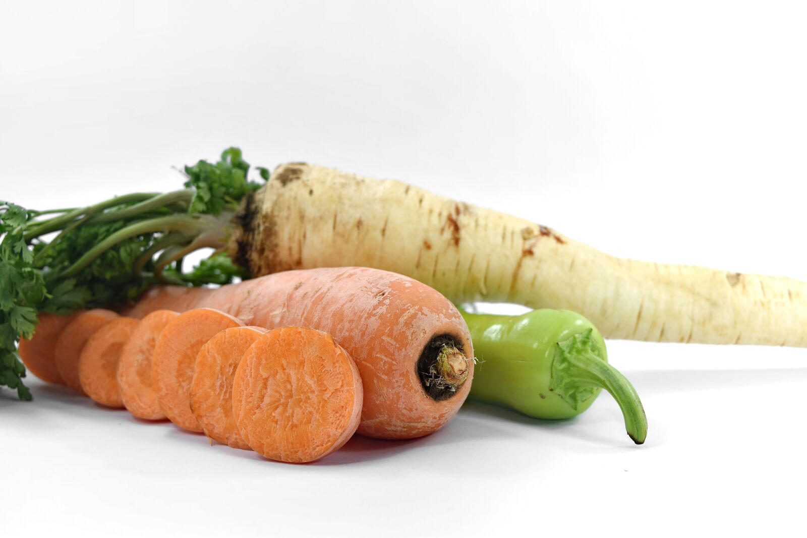 Nikon D5500 sample photo. Antioxidant, carrot, chili, minerals photography