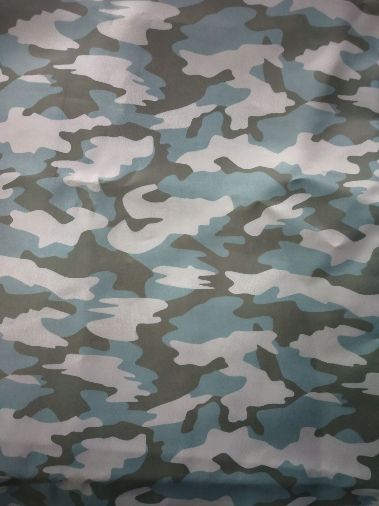 Xiaomi Redmi Note 5 Pro sample photo. Camouflage, designs, fabric photography