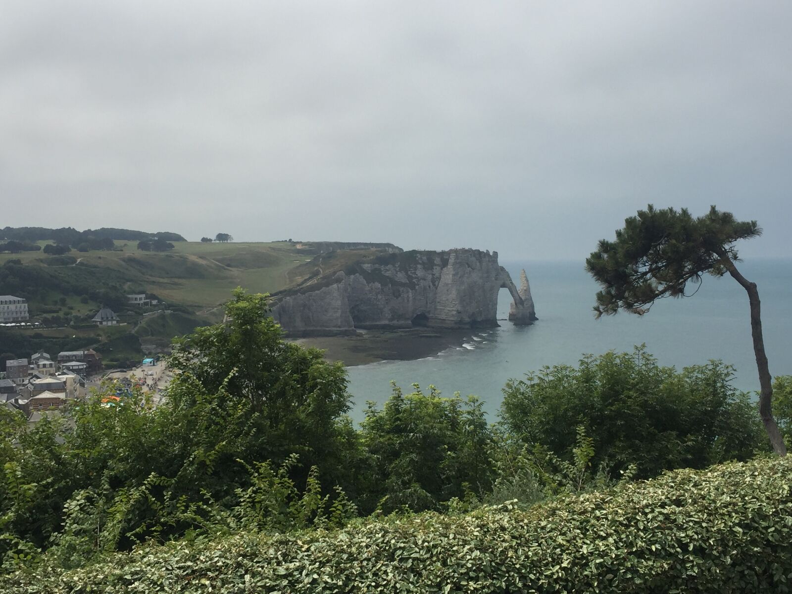 iPhone 6 back camera 4.15mm f/2.2 sample photo. Les jardin d'etretat, etretat photography