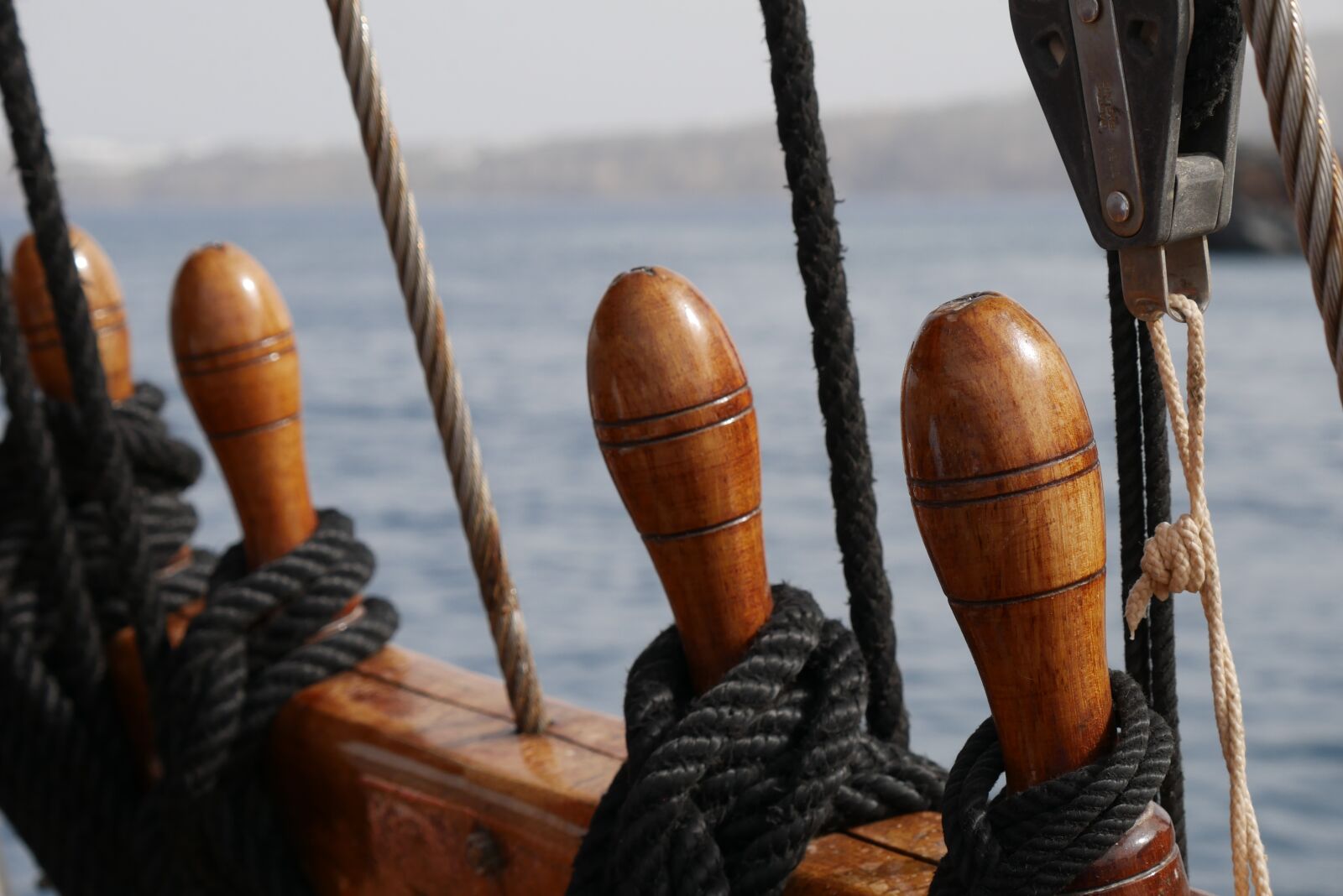 Panasonic Lumix DMC-G7 sample photo. Sailing, rope, knot photography