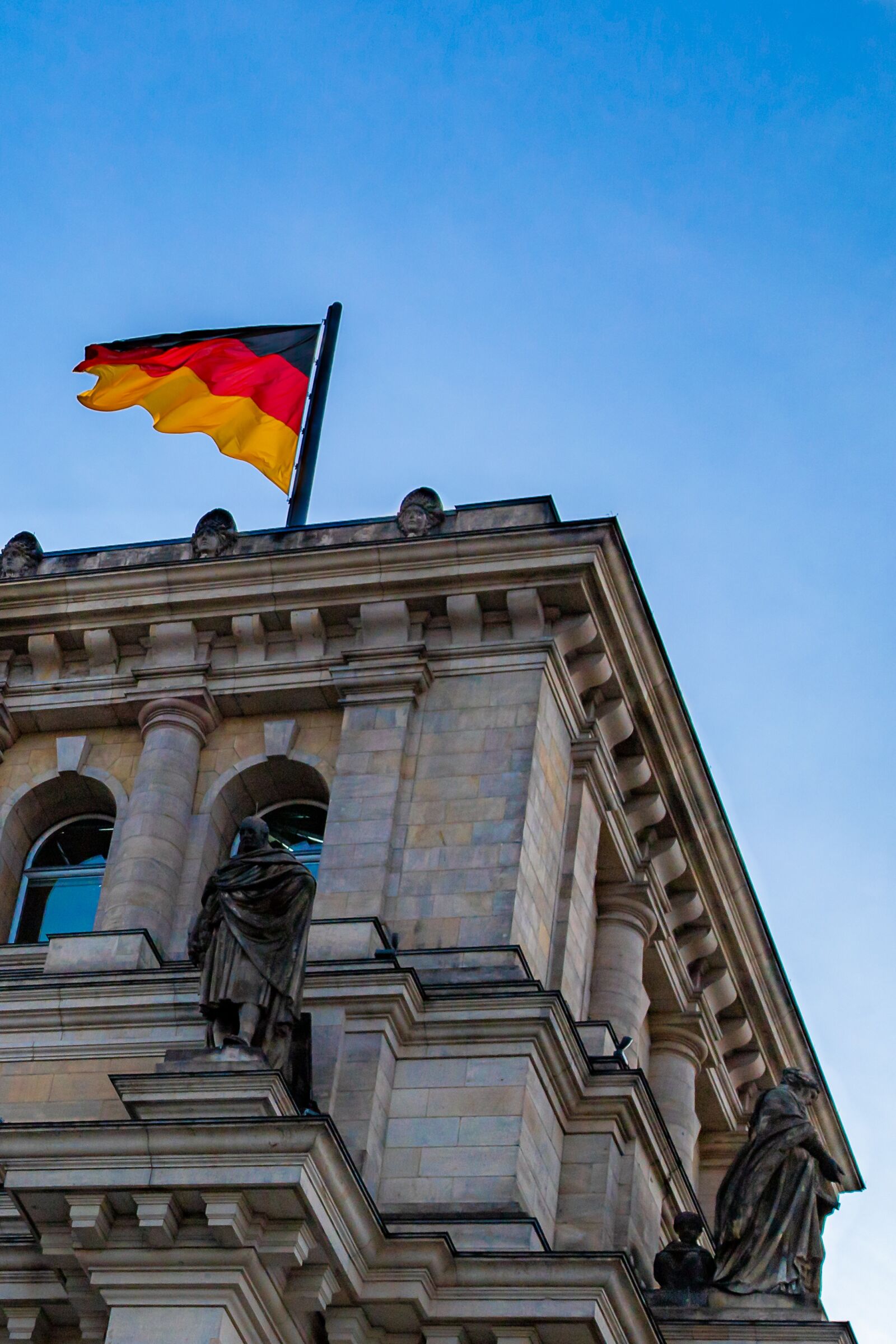 Canon EOS 6D Mark II sample photo. Flag, germany, policy photography
