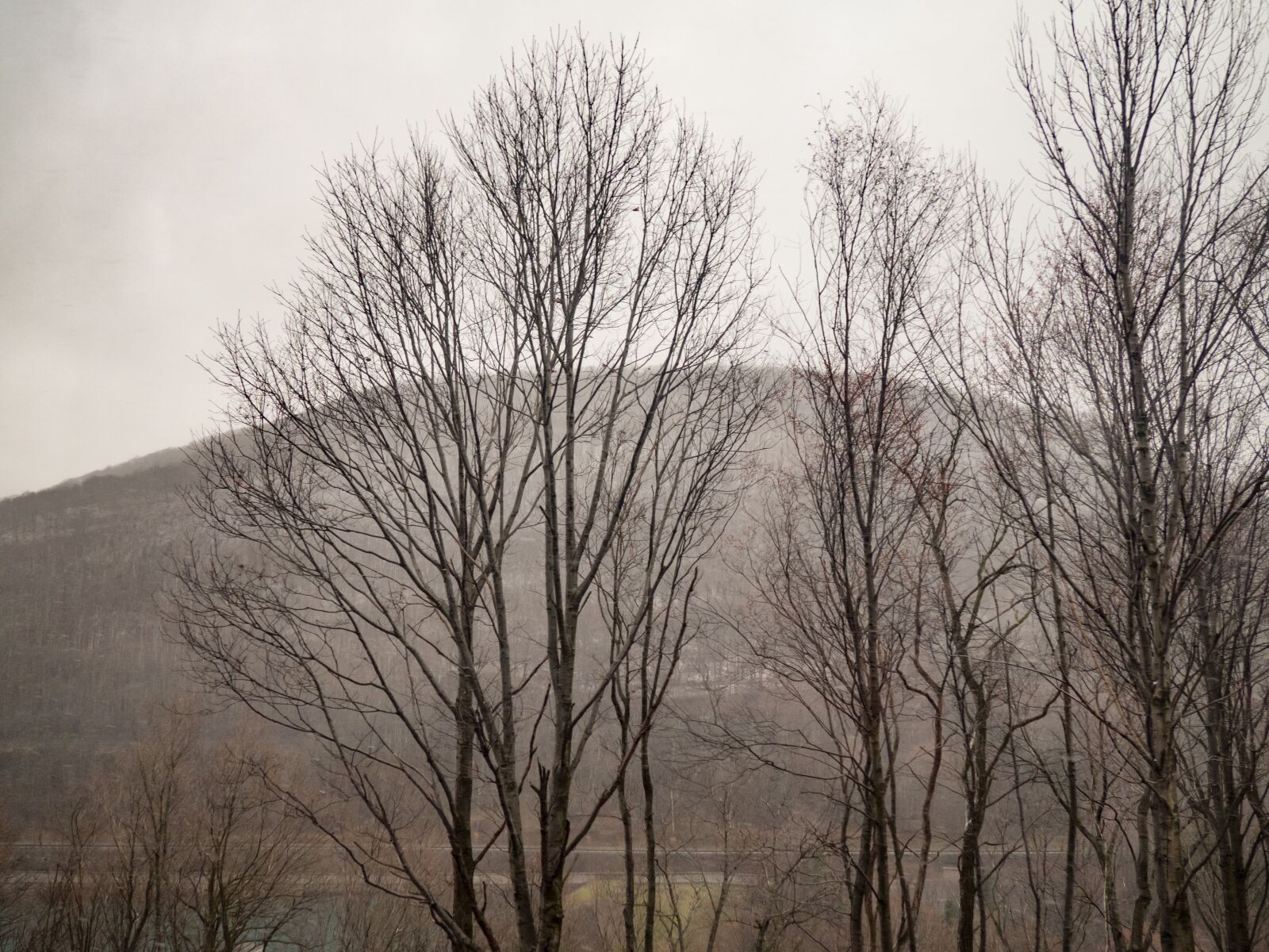 Olympus OM-D E-M10 sample photo. Mountain, highland, sky photography