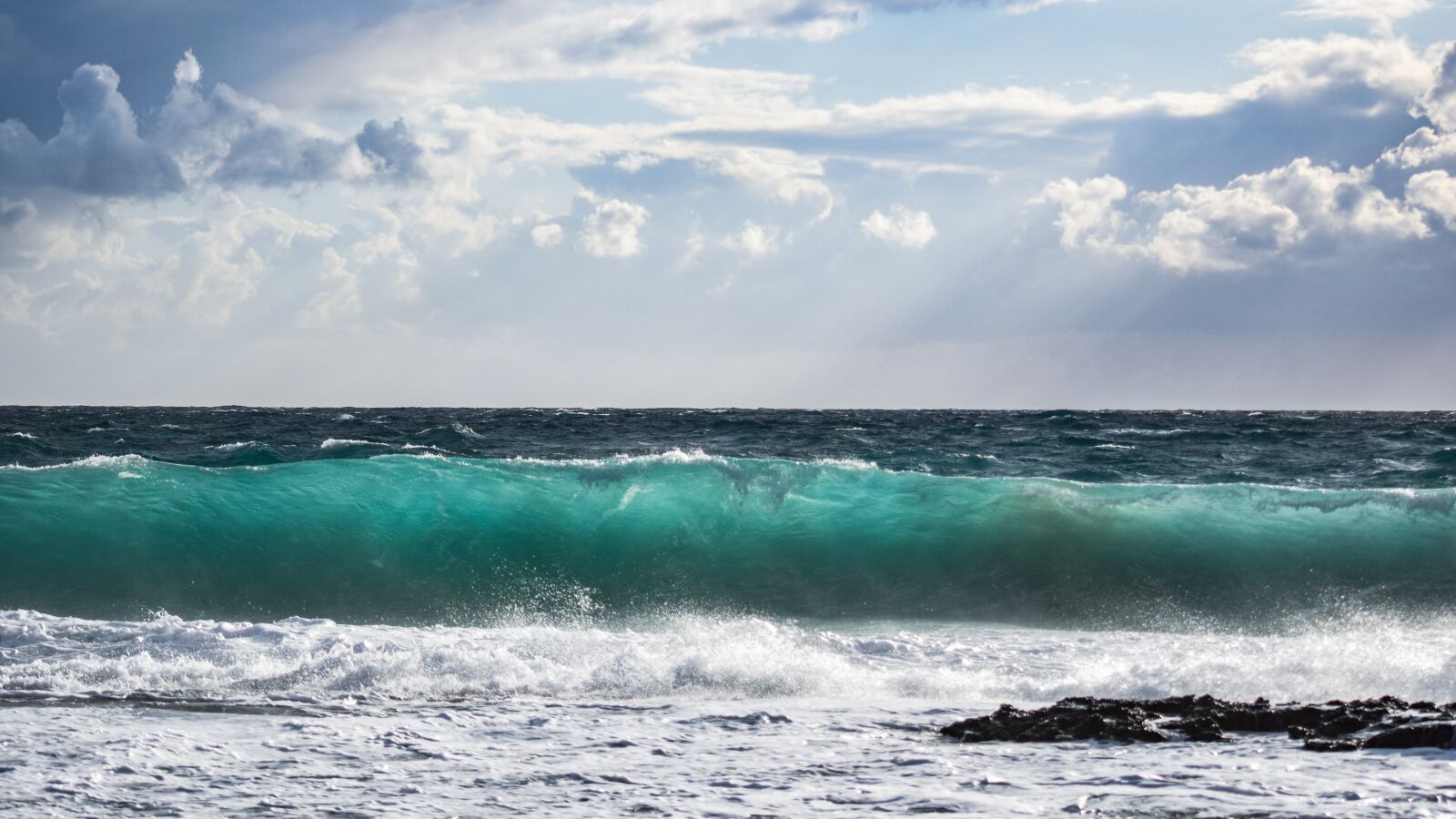 Nikon D3300 sample photo. Waves, beach, nature photography