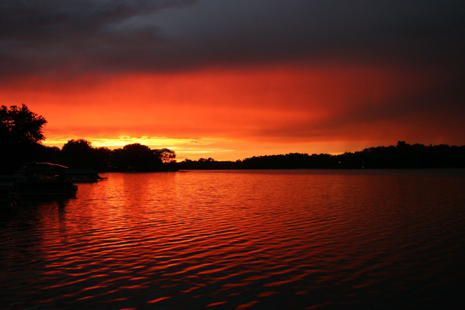Canon EOS 20D sample photo. Sunset, lake, red sky photography
