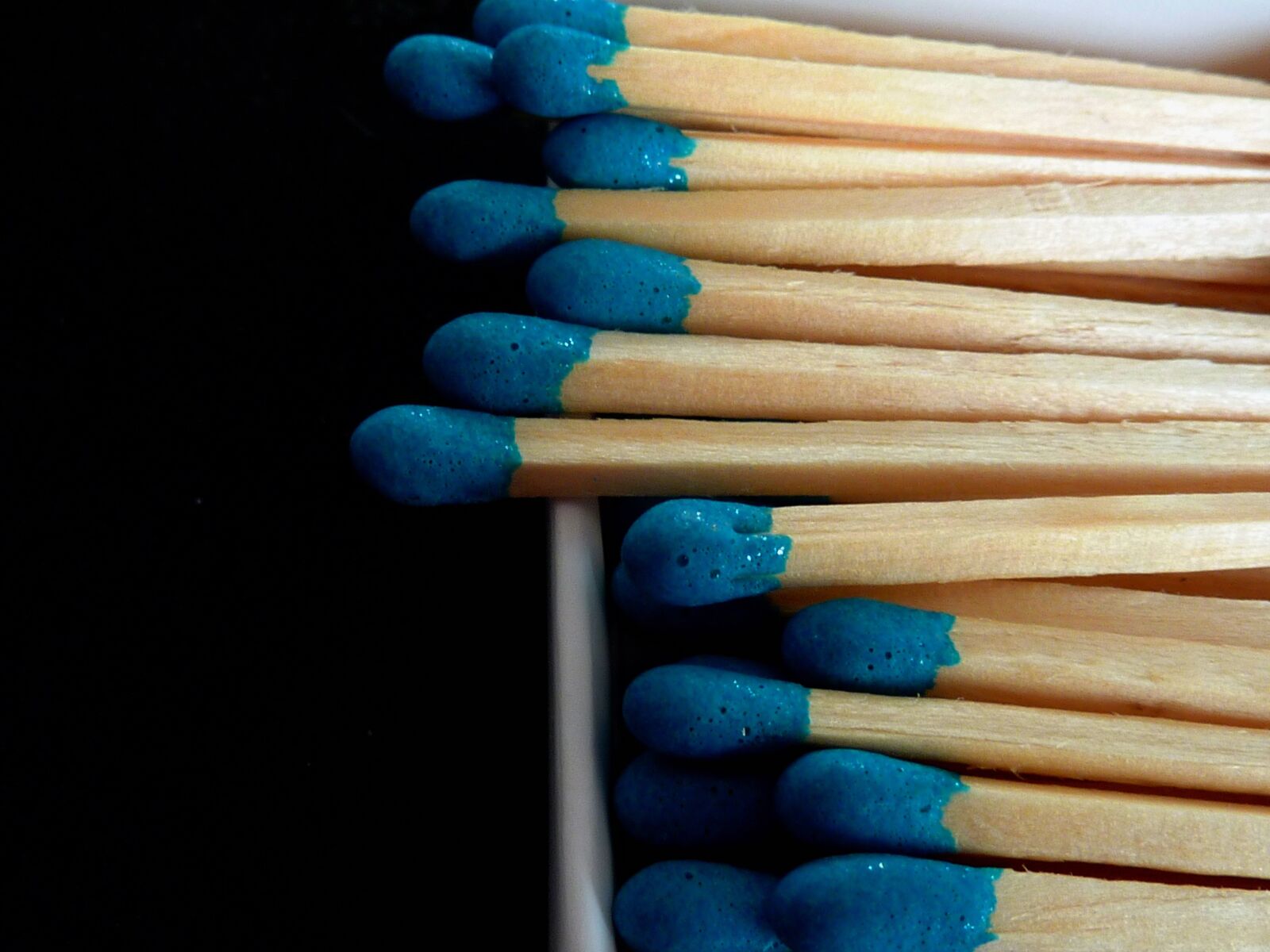 Panasonic DMC-TZ7 sample photo. Matches, sticks, match photography