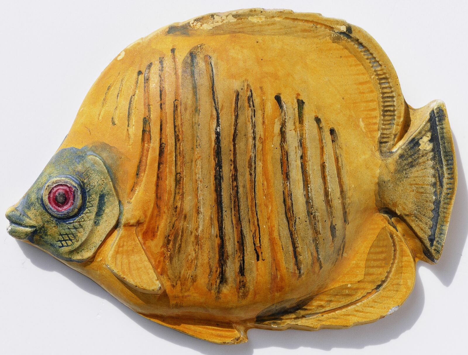 Panasonic Lumix DMC-FZ1000 sample photo. Fish, ceramic, figure photography