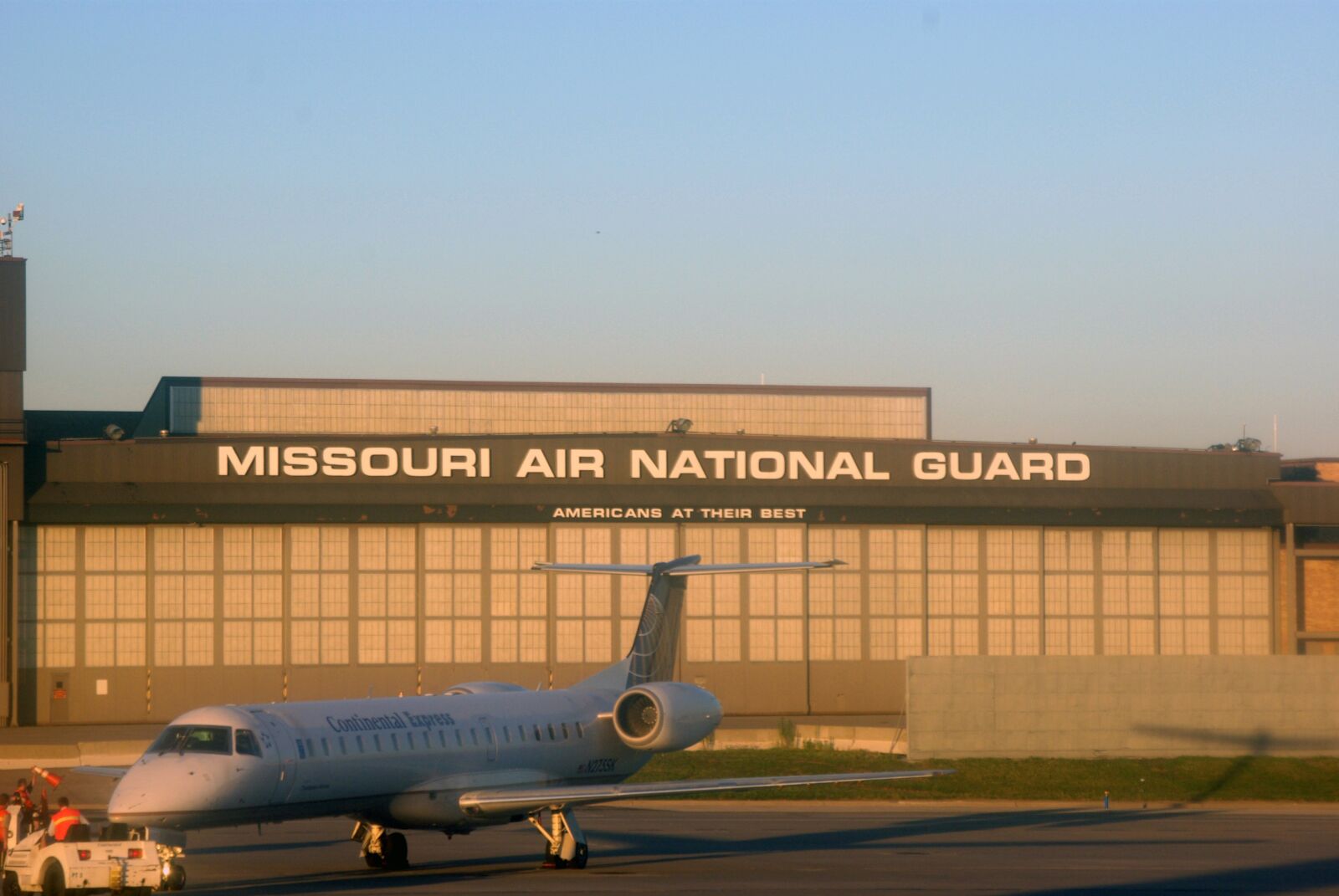 Pentax K10D sample photo. Missouri, air national guard photography