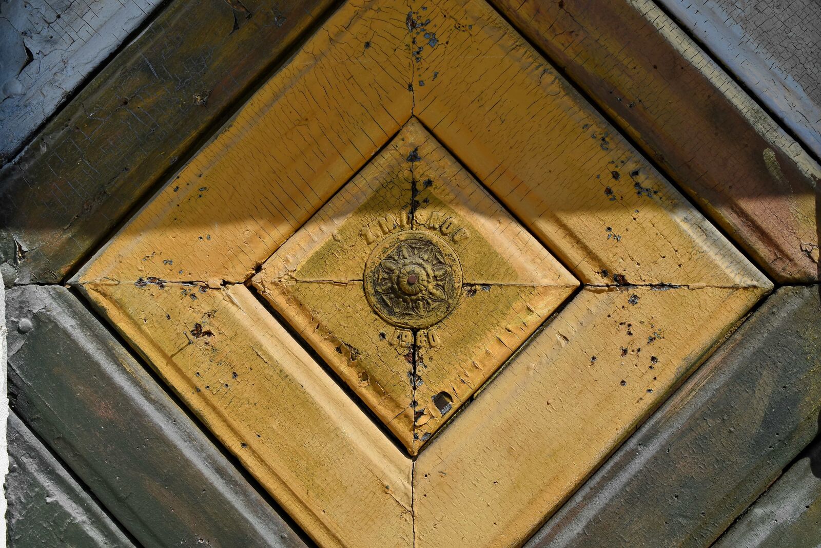 Nikon D5500 sample photo. Carpentry, handmade, teak wood photography