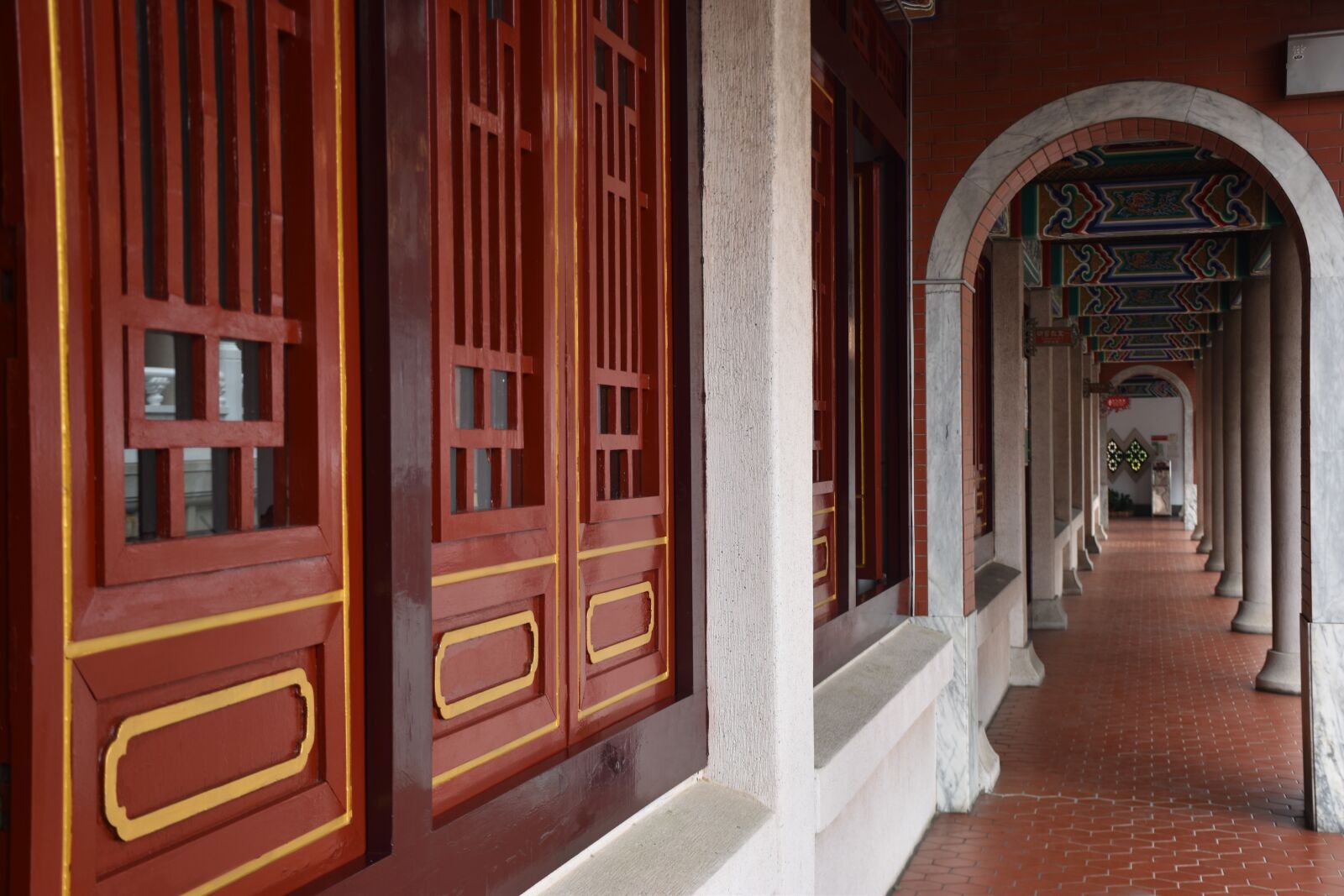Nikon D5600 sample photo. Architecture, door, doorway photography