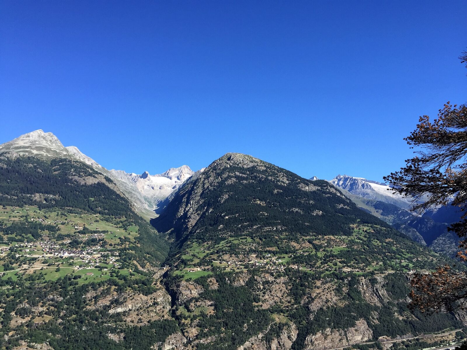 Apple iPhone 6 sample photo. Switzerland, mountain, nature photography
