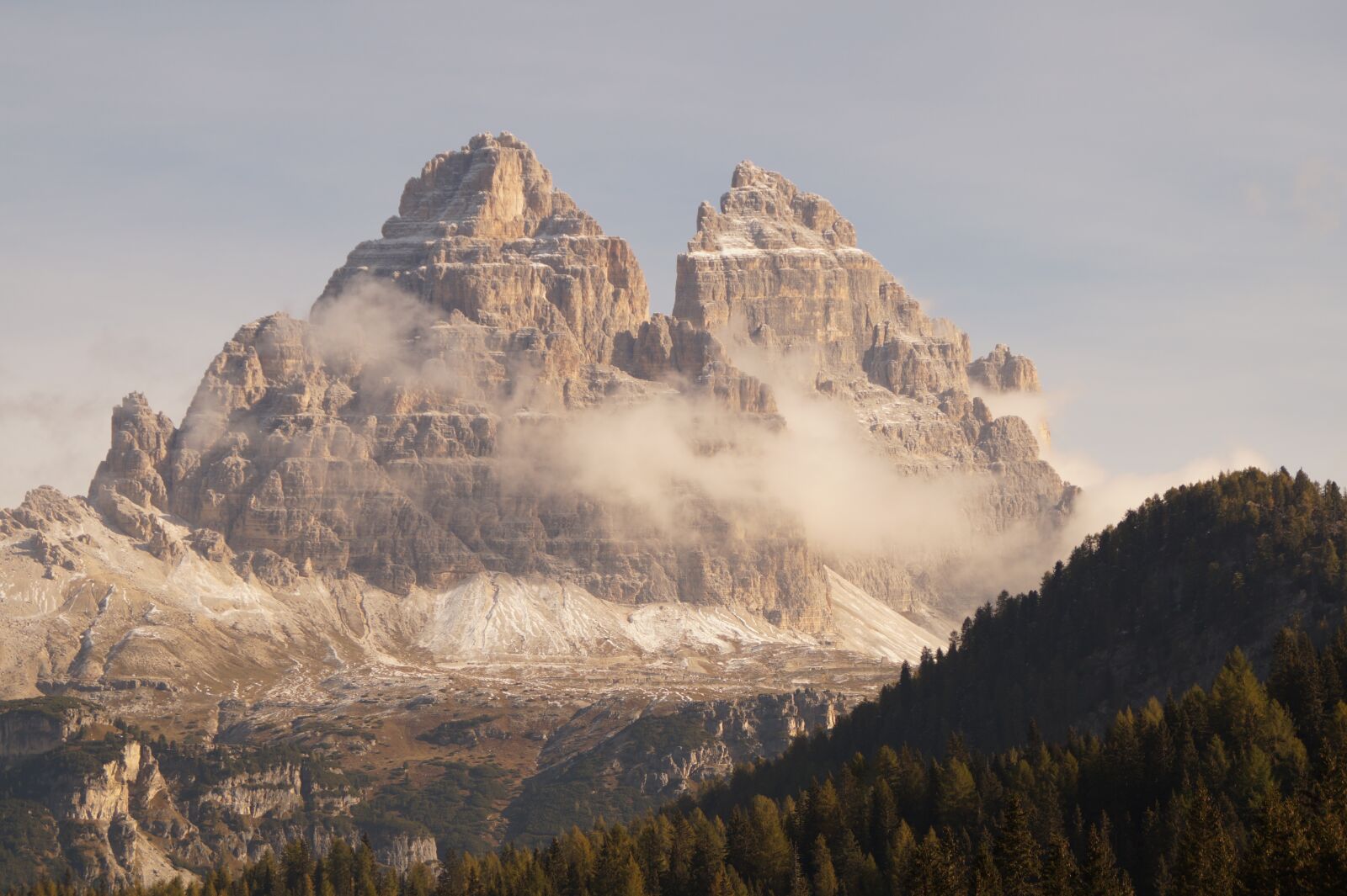 Sony DT 18-200mm F3.5-6.3 sample photo. Mountain, landscape, italy photography