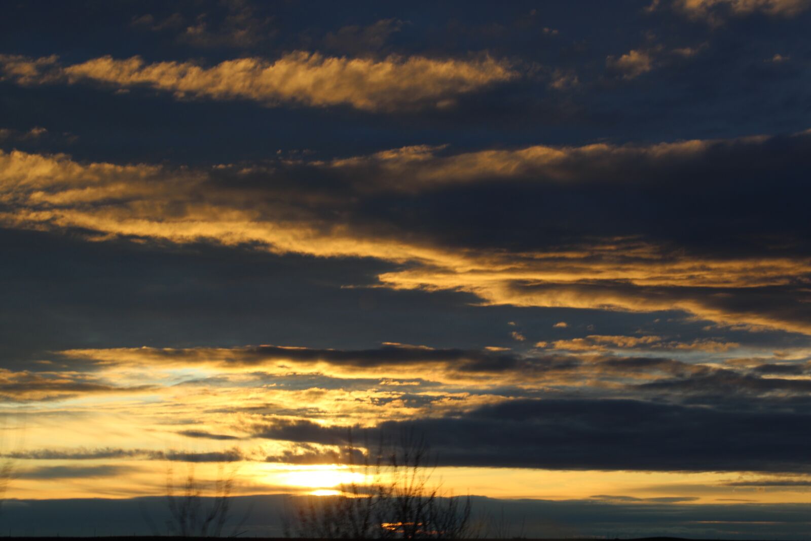 Canon EOS 1200D (EOS Rebel T5 / EOS Kiss X70 / EOS Hi) sample photo. Beautyful sunset, sunset, the photography