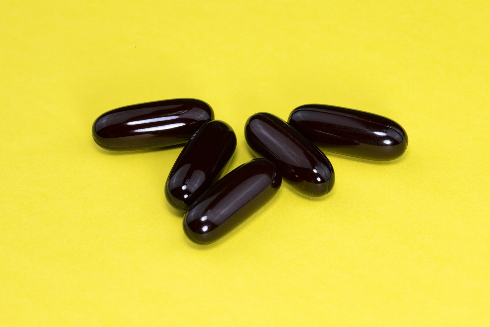 Canon EOS 6D Mark II sample photo. About, medicines, pills photography