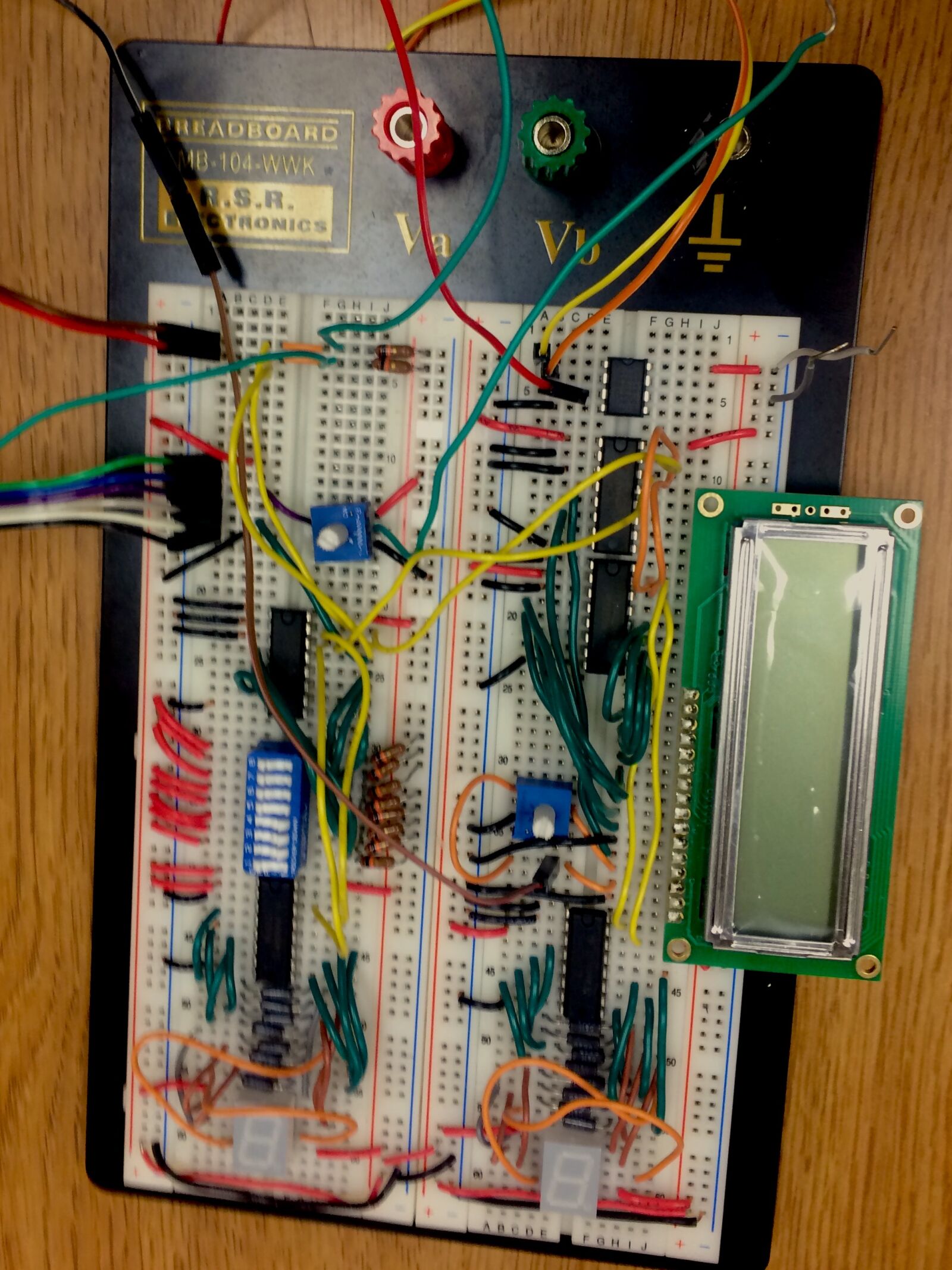 iPhone 5s back camera 4.15mm f/2.2 sample photo. Circuit, complex, electricity, object photography