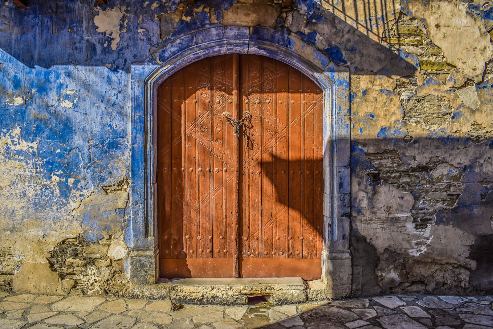 Nikon D3300 sample photo. Door, architecture, traditional photography