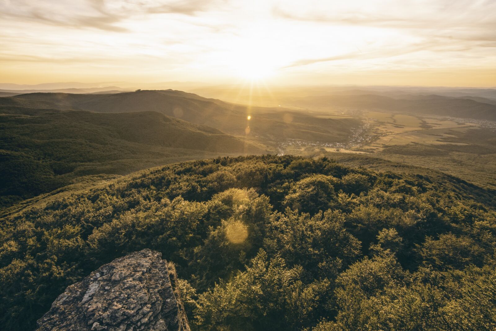 Nikon D3300 sample photo. Sunrise, sun, mountains photography