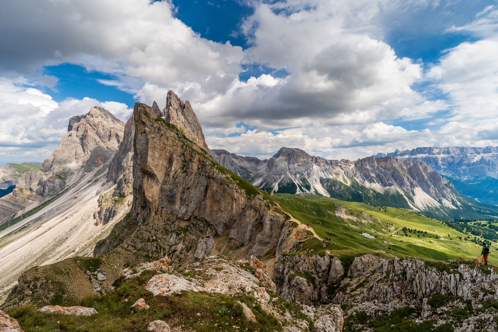 DT 16-35mm F4 SAM sample photo. Landscape, mountains, peak photography