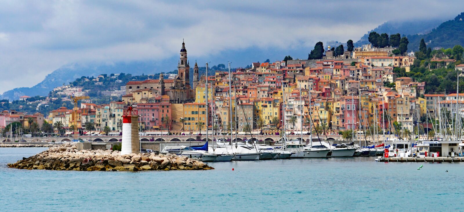 Panasonic Lumix DMC-GH3 sample photo. Menton, historic center, harbour photography
