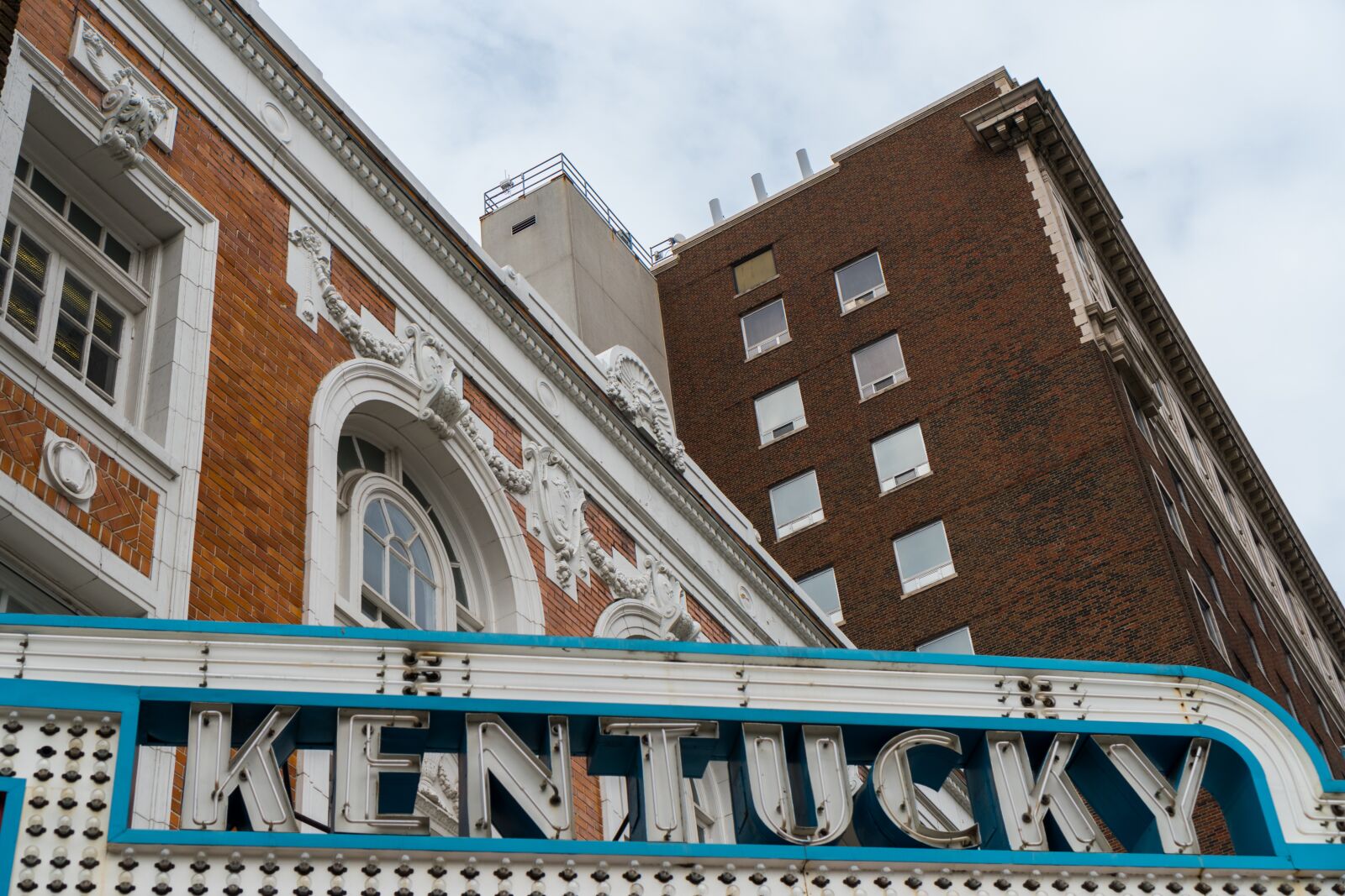 Sony E 35mm F1.8 OSS sample photo. Theatre, building, sign photography