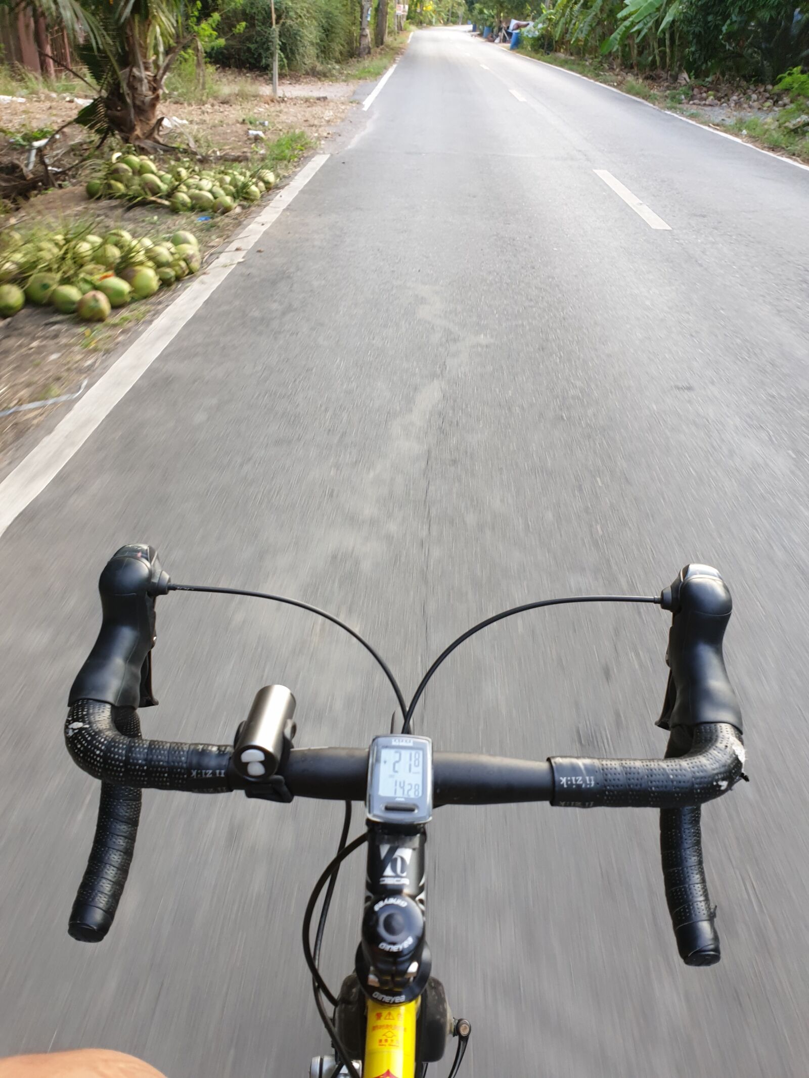 Samsung Galaxy S9+ sample photo. Cycling, bicycle, sports photography