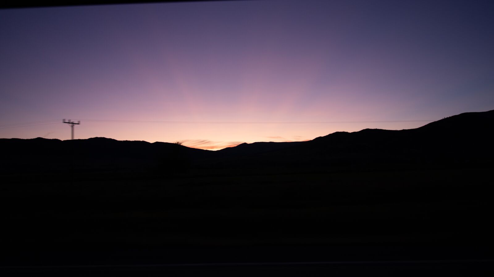 Canon EOS 750D (EOS Rebel T6i / EOS Kiss X8i) sample photo. Montana, sunset, landscape photography