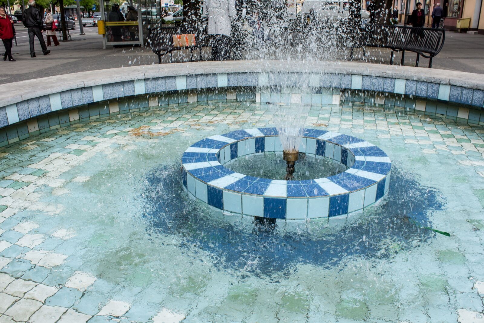 Canon EOS 600D (Rebel EOS T3i / EOS Kiss X5) sample photo. Fountain, water, tourism photography